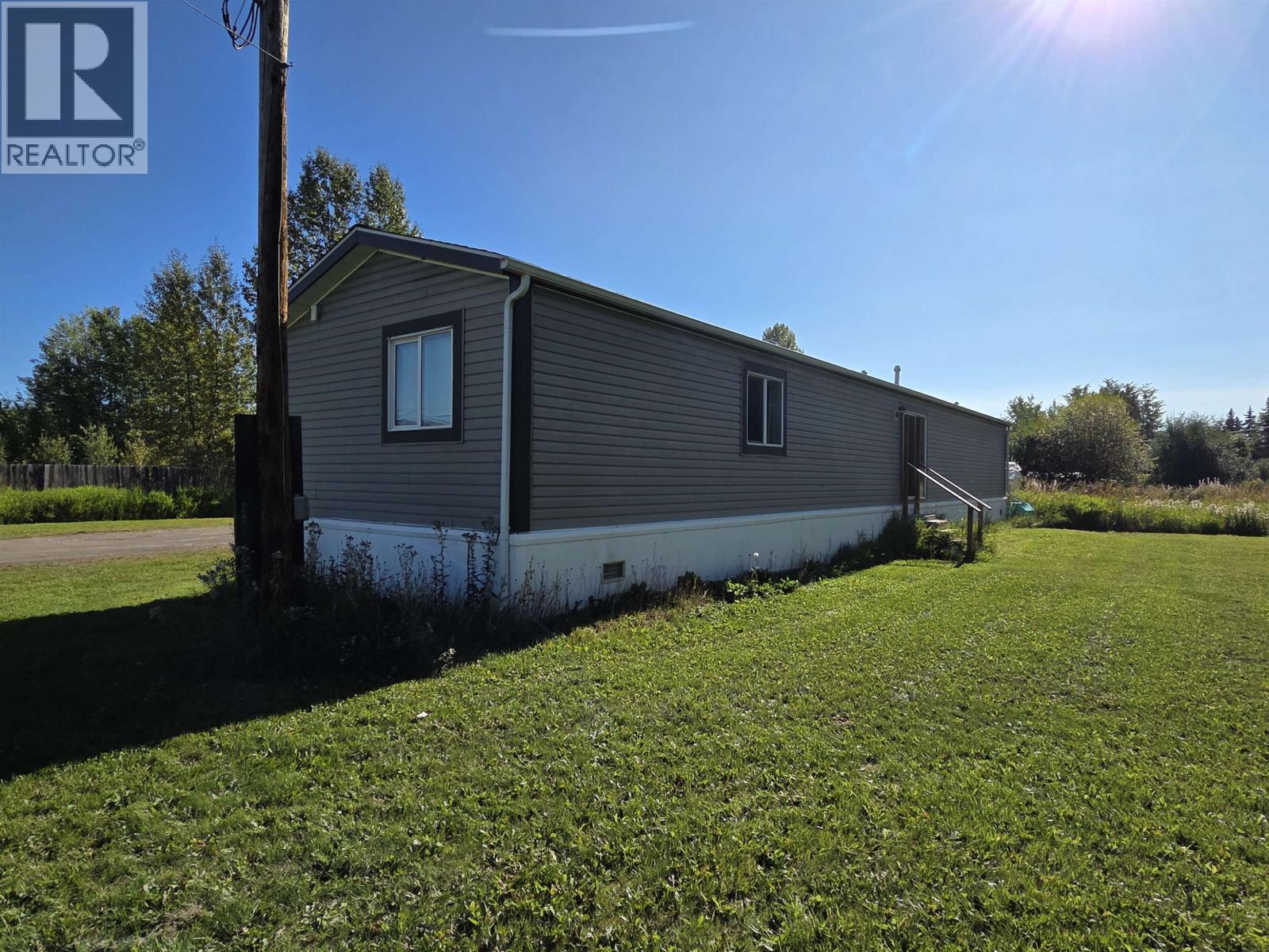 3680 Simcoe Avenue, Smithers, British Columbia  V0J 2N2 - Photo 2 - R3165527