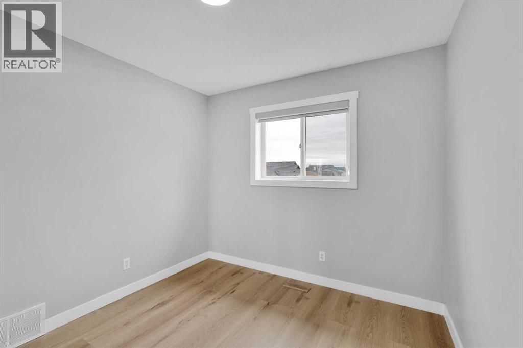 1080 Martindale Boulevard, Calgary, Alberta  T3J 4A2 - Photo 19 - A2345065