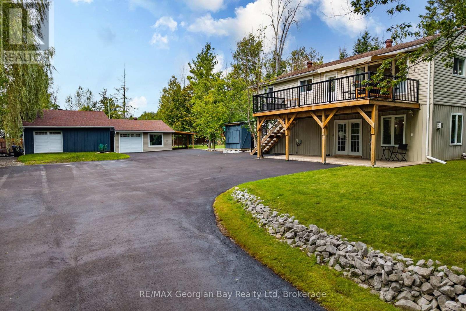 2384 WHETHAM ROAD, Springwater, Ontario