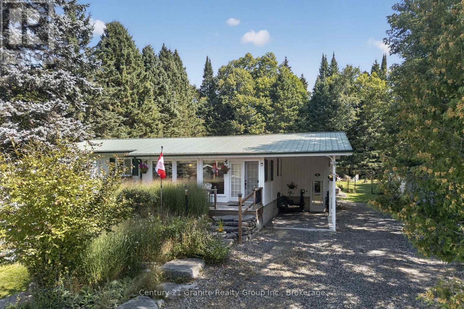 63 HARMONY ROAD, Dysart et al, Ontario
