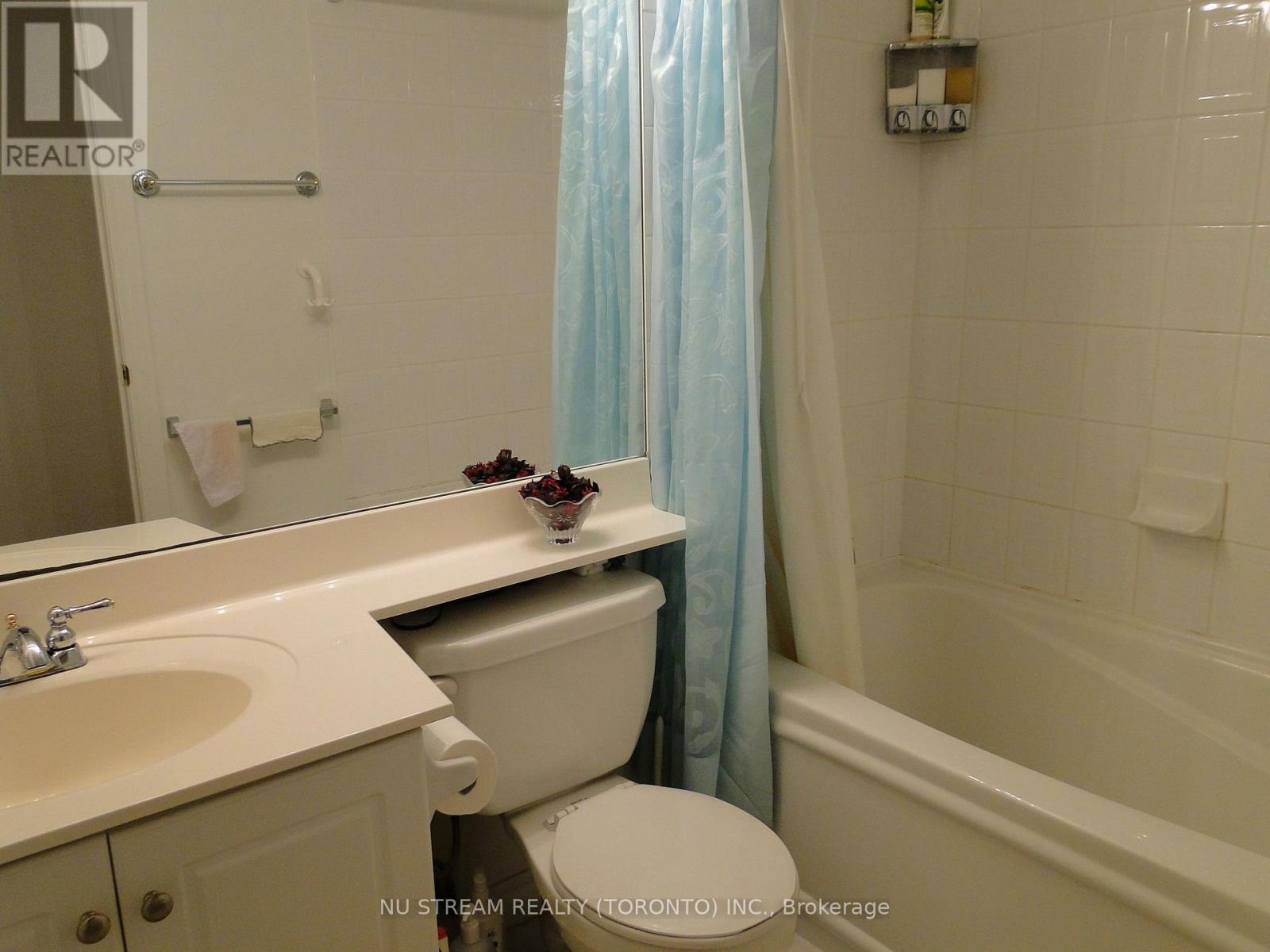 Unknown Address, ,    - Photo 6 - C13785702