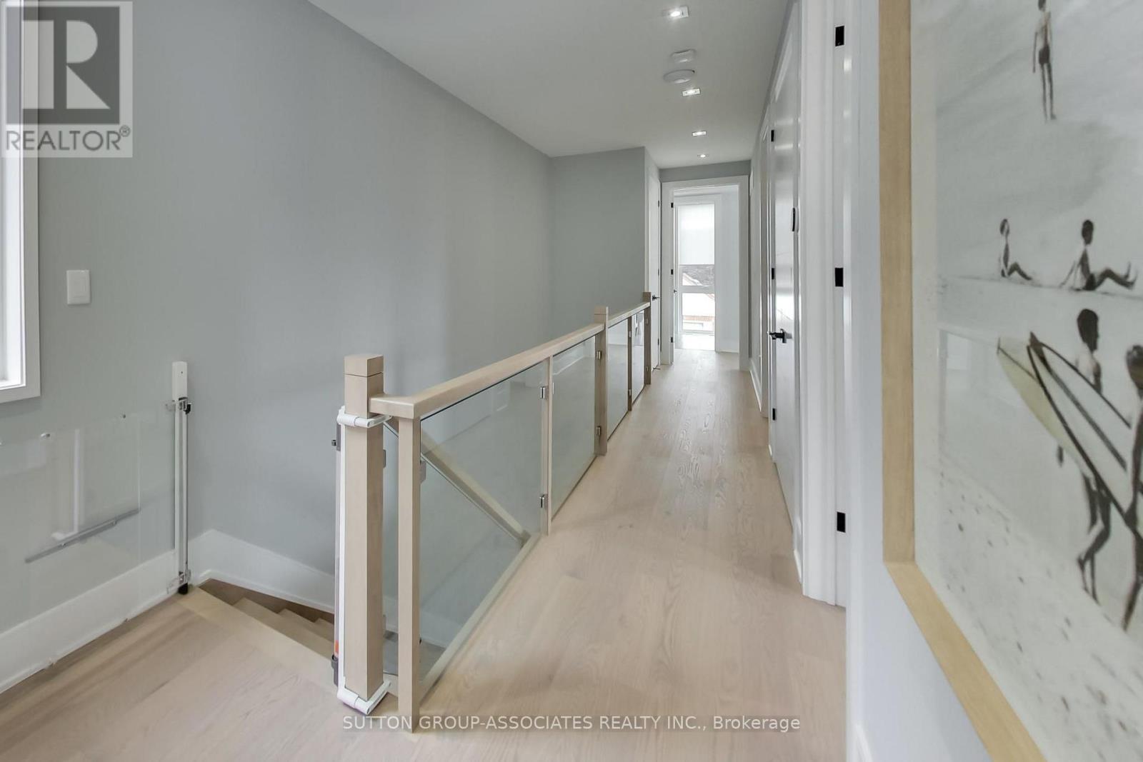 670 Winona Drive, Toronto, Ontario  M6C 3V8 - Photo 20 - C13785742