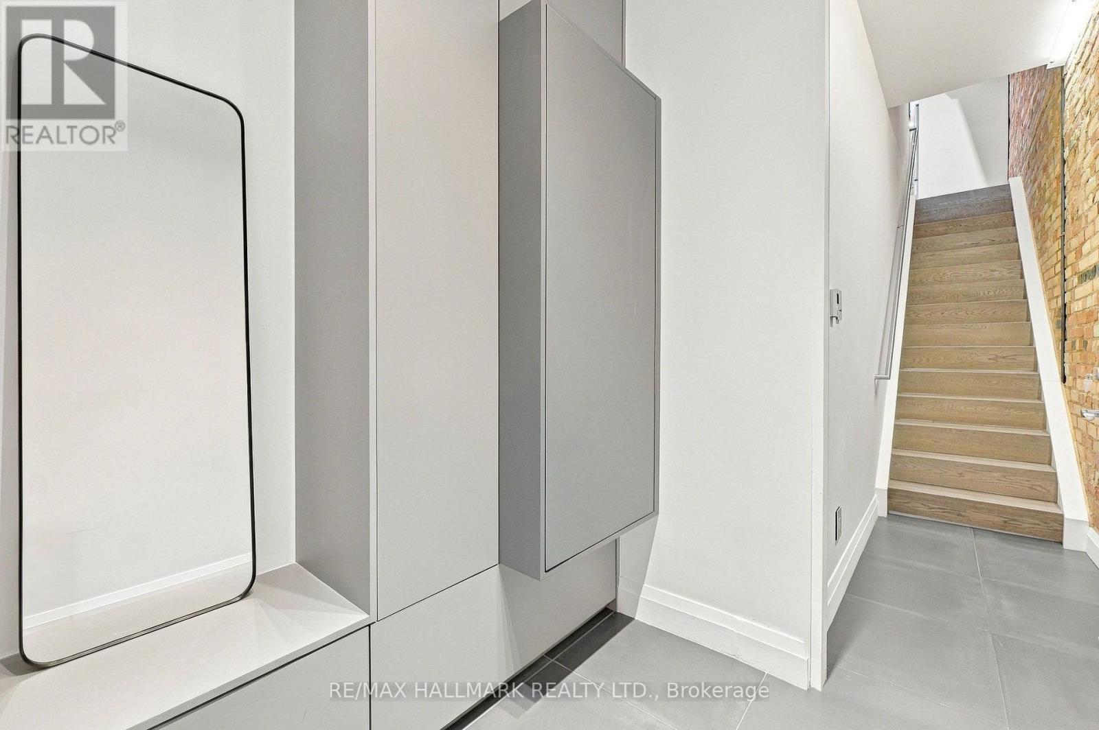 10 Earl Street, Toronto, Ontario  M4Y 1M3 - Photo 19 - C13785794