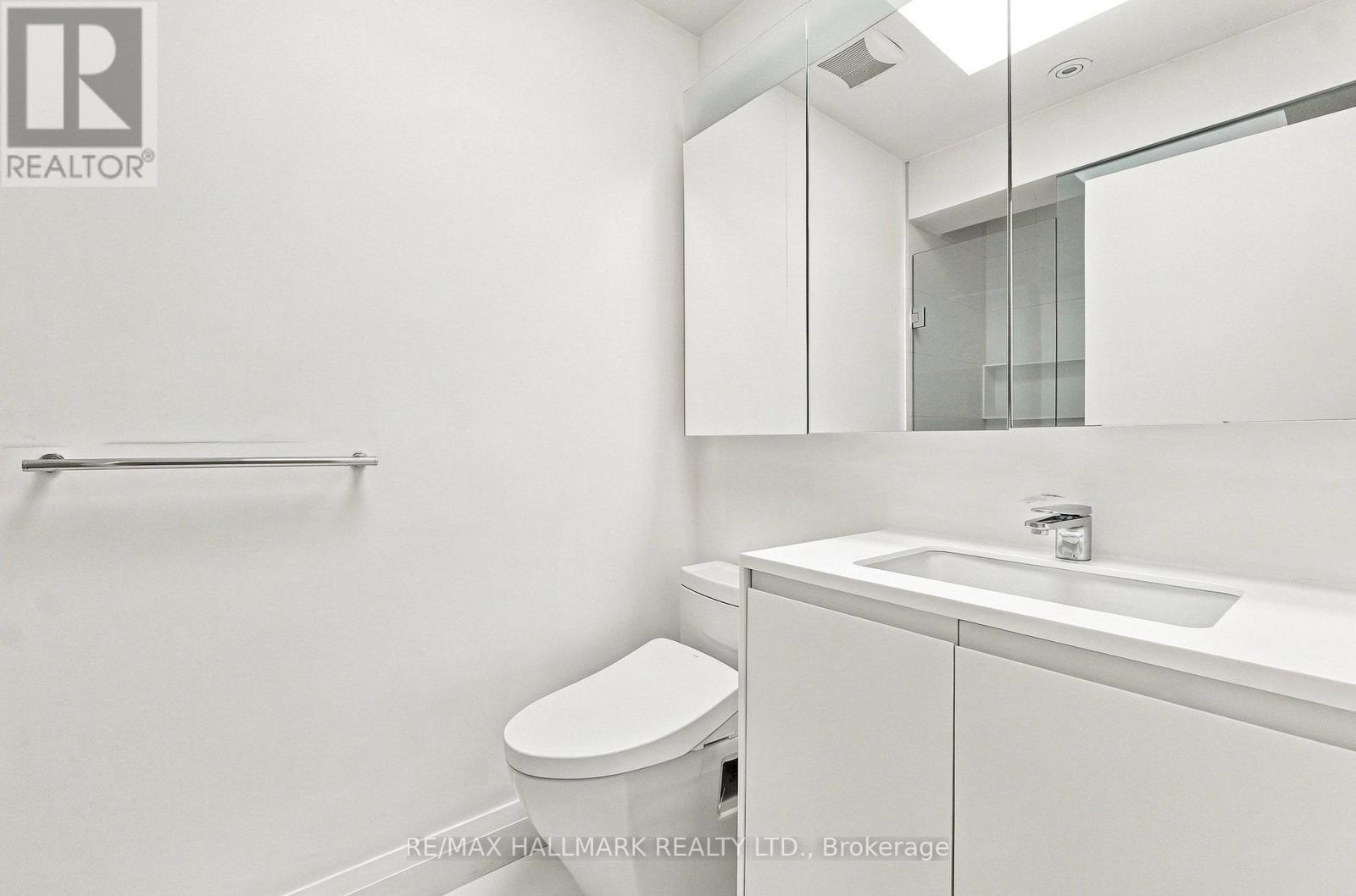 10 Earl Street, Toronto, Ontario  M4Y 1M3 - Photo 43 - C13785794