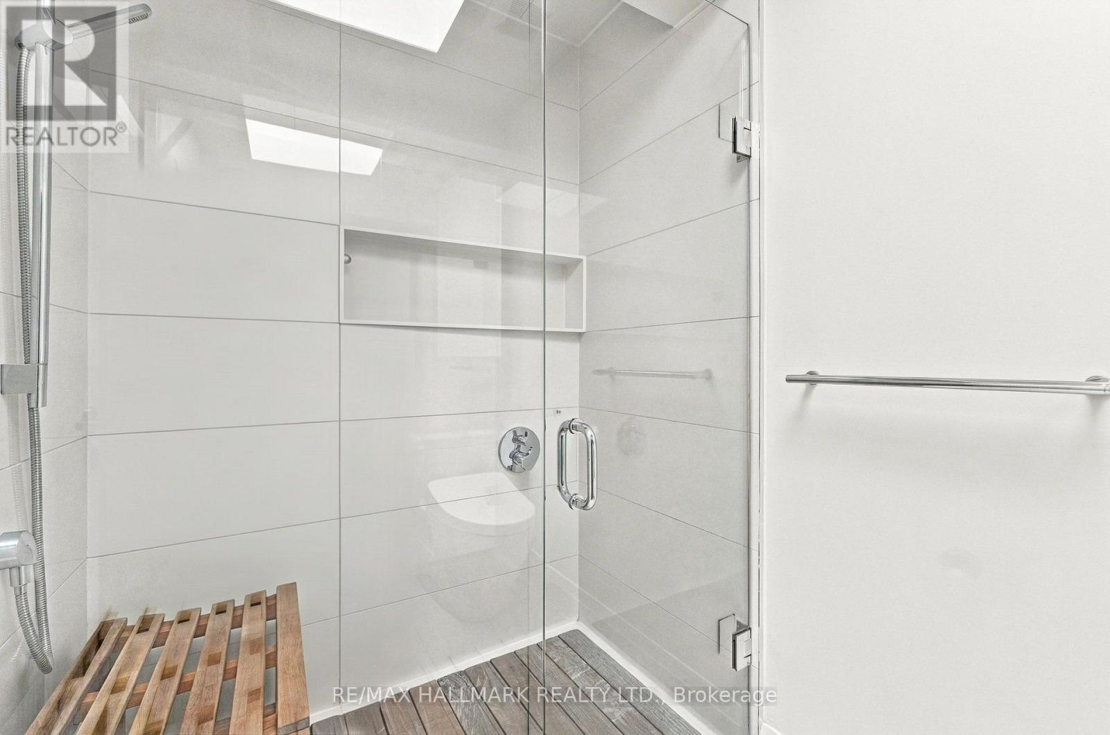 10 Earl Street, Toronto, Ontario  M4Y 1M3 - Photo 44 - C13785794