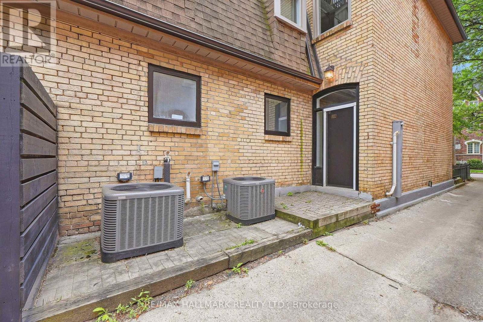 10 Earl Street, Toronto, Ontario  M4Y 1M3 - Photo 49 - C13785794