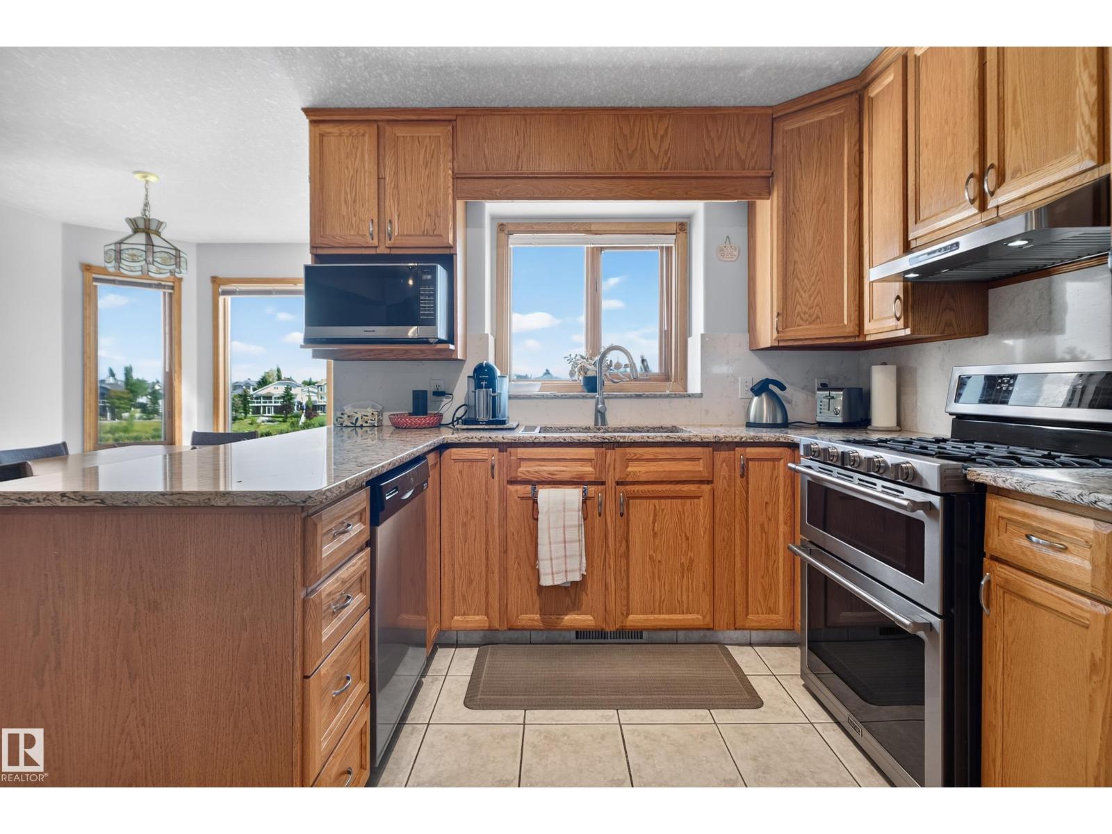 15819 58 St Nw, Edmonton, Alberta  T5Y 2R4 - Photo 10 - E4508729