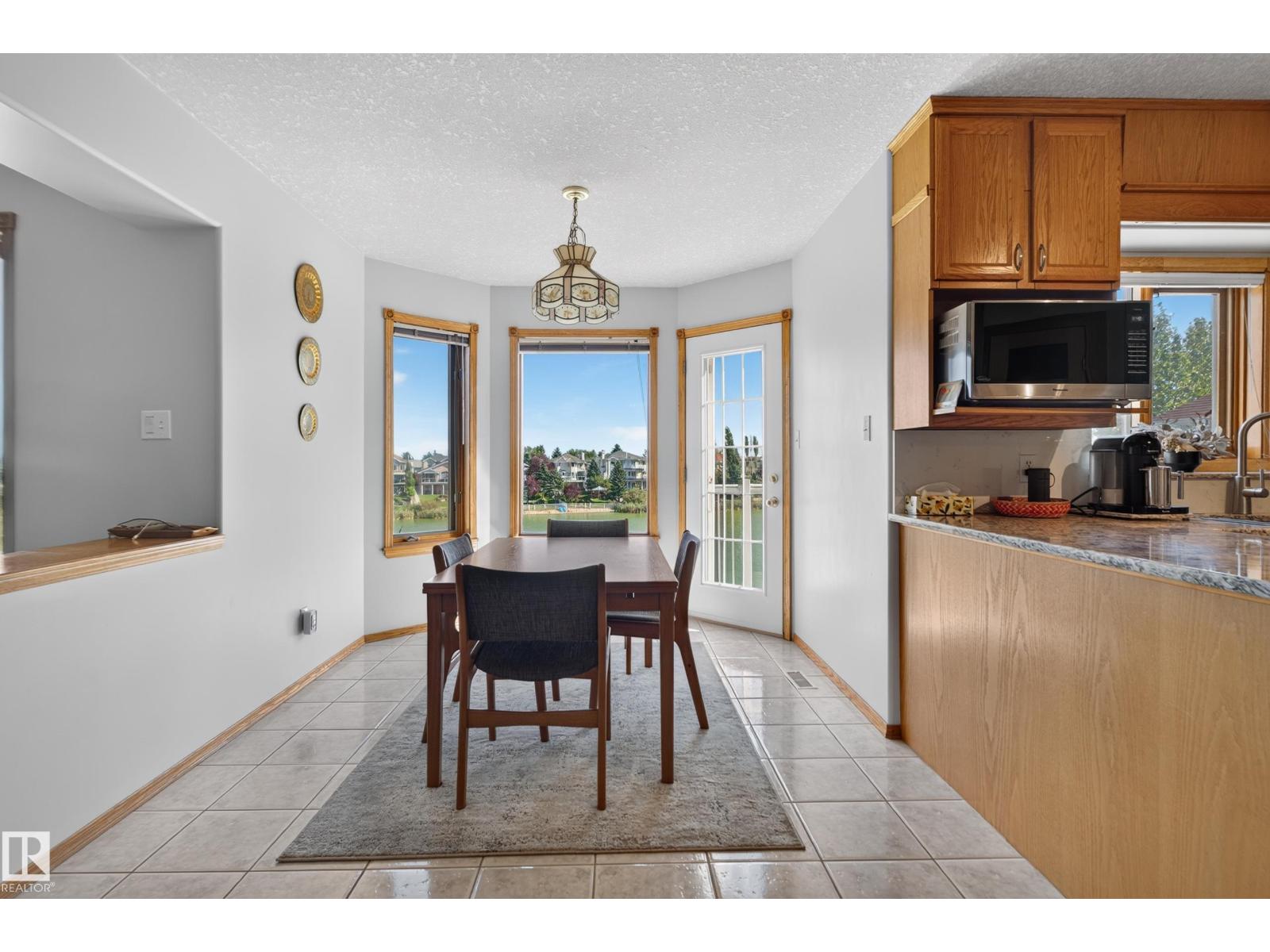 15819 58 St Nw, Edmonton, Alberta  T5Y 2R4 - Photo 8 - E4508729