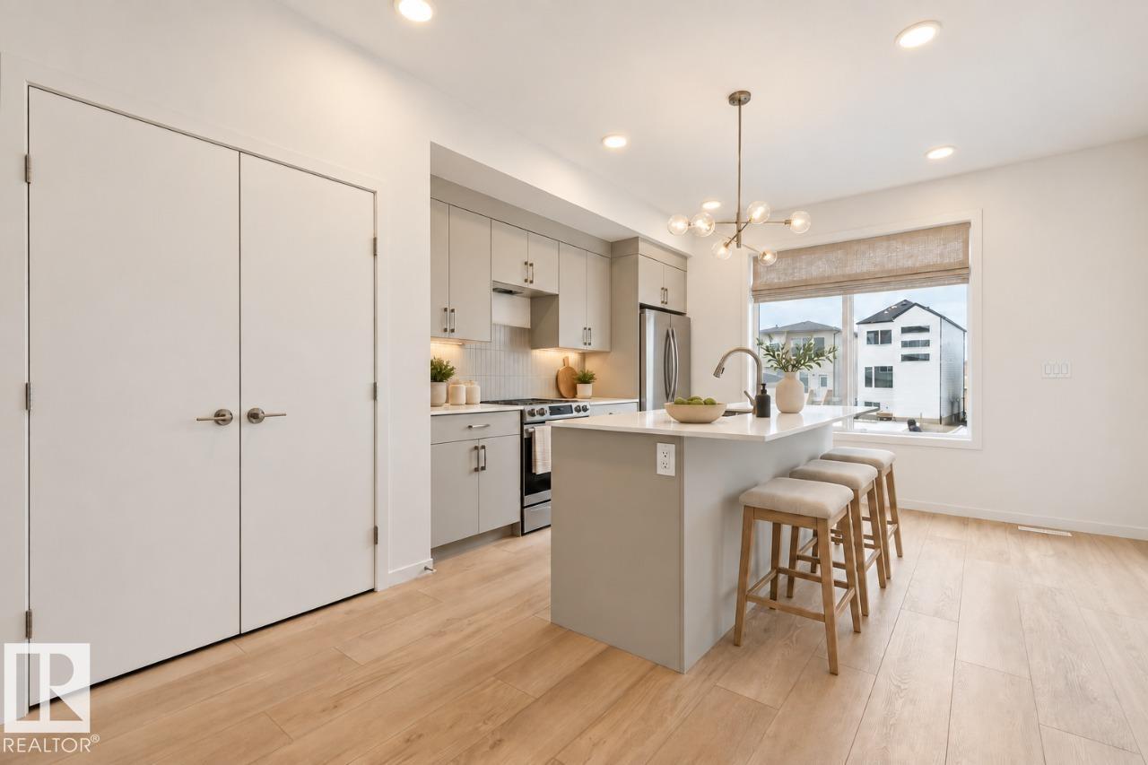 7524 Klapstein Link Li SW, Edmonton, Alberta  T6W 5S7 - Photo 8 - E4497714