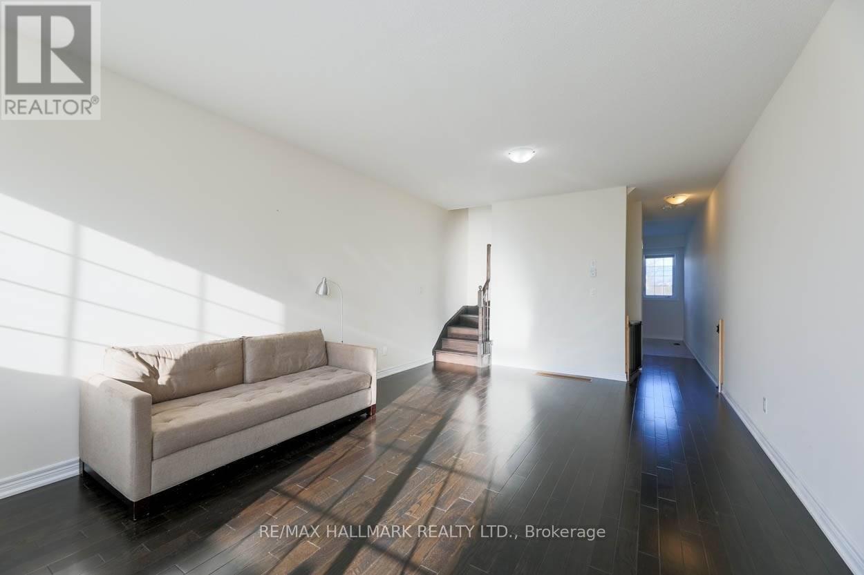 3757a St Clair Avenue E, Toronto, Ontario  M1M 0C8 - Photo 3 - E13785690