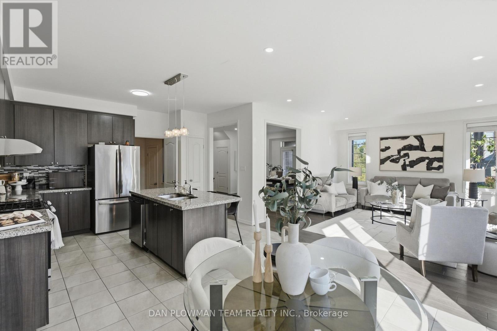 2560 Bandsman Crescent, Oshawa, Ontario  L1L 0M2 - Photo 14 - E13786010