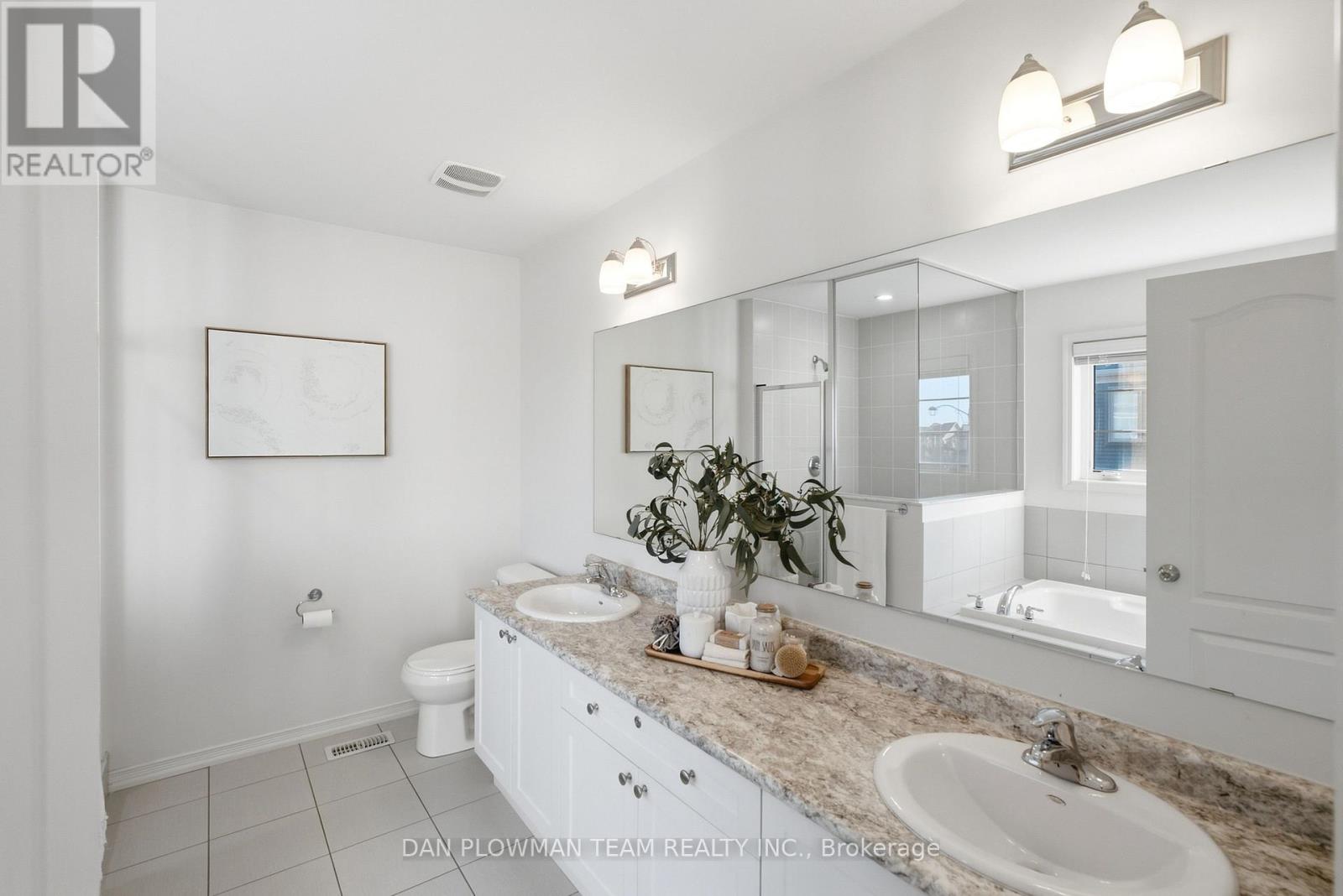 2560 Bandsman Crescent, Oshawa, Ontario  L1L 0M2 - Photo 23 - E13786010