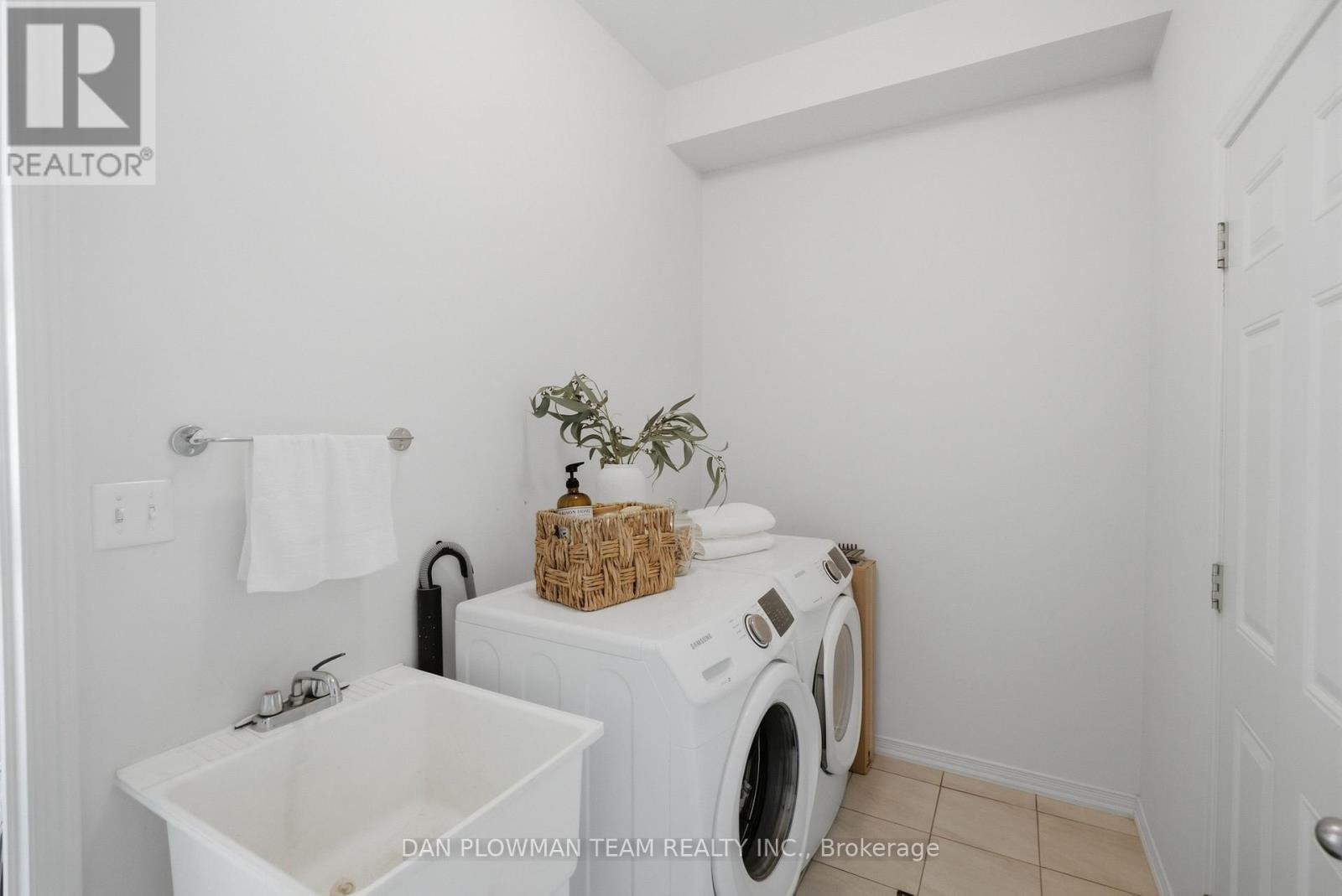 2560 Bandsman Crescent, Oshawa, Ontario  L1L 0M2 - Photo 41 - E13786010