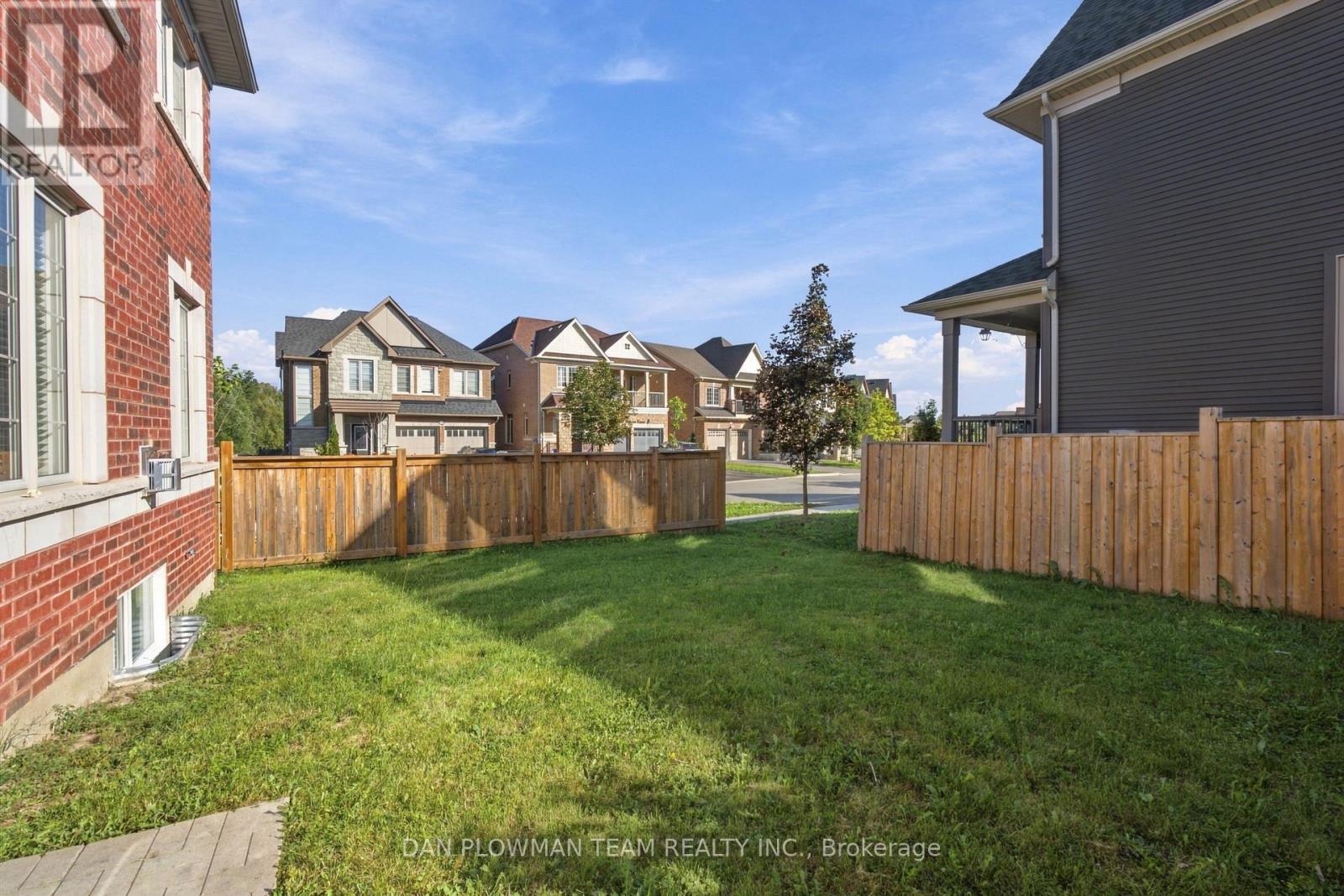 2560 Bandsman Crescent, Oshawa, Ontario  L1L 0M2 - Photo 46 - E13786010