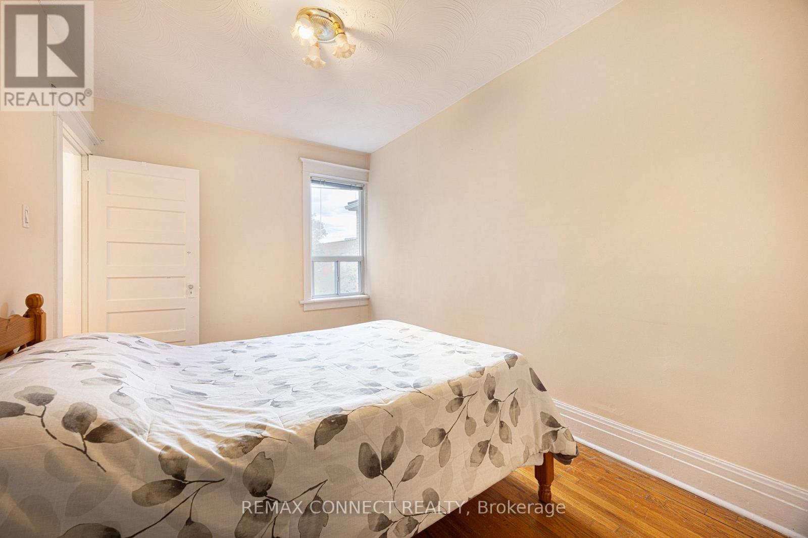 60 Hazelwood Avenue, Toronto, Ontario  M4J 1K5 - Photo 13 - E13786032
