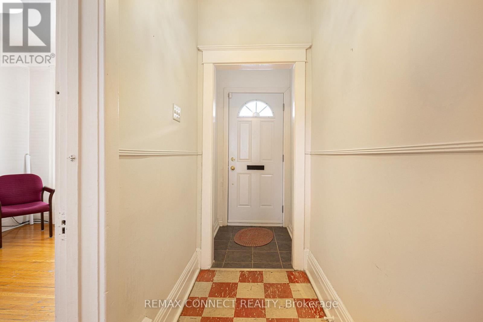 60 Hazelwood Avenue, Toronto, Ontario  M4J 1K5 - Photo 5 - E13786032