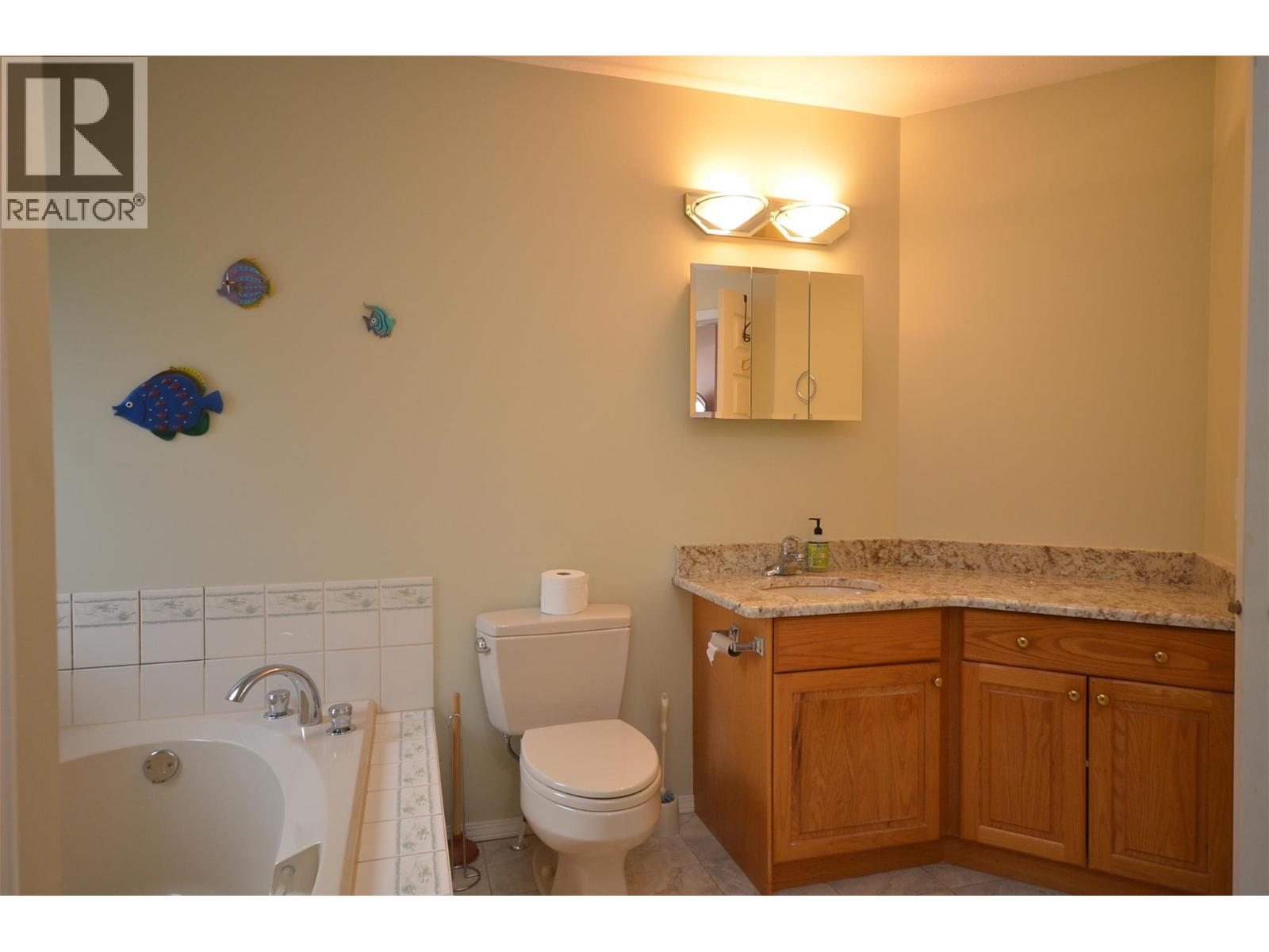 7927 Stoneridge Drive, Coldstream, British Columbia  V1B 2T7 - Photo 41 - 10399467
