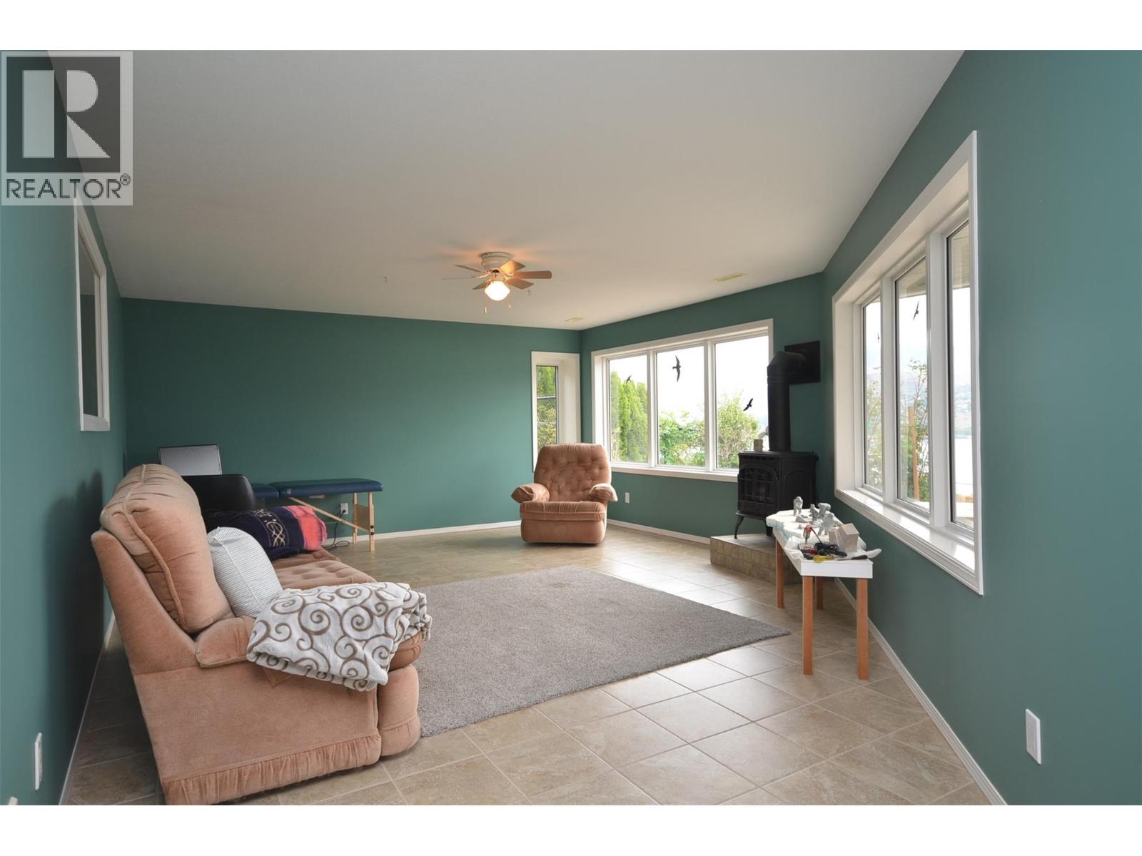 7927 Stoneridge Drive, Coldstream, British Columbia  V1B 2T7 - Photo 48 - 10399467