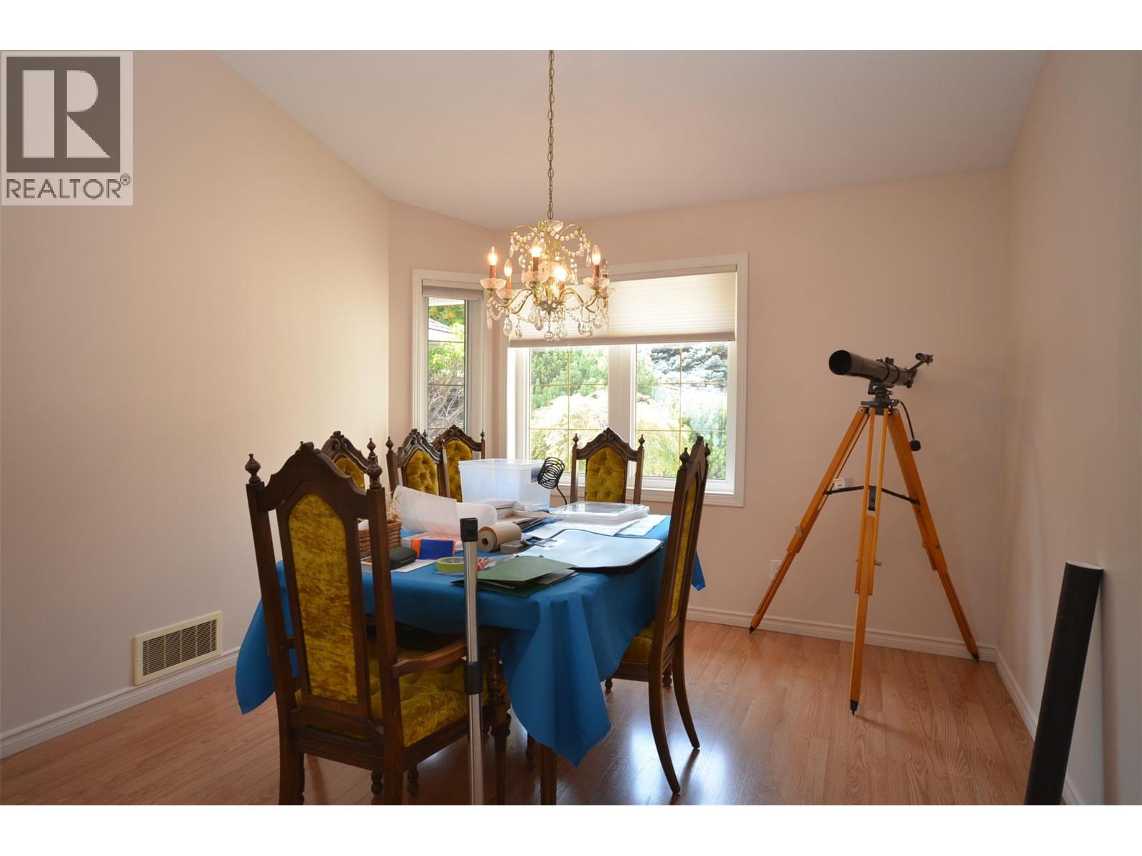 7927 Stoneridge Drive, Coldstream, British Columbia  V1B 2T7 - Photo 16 - 10399467