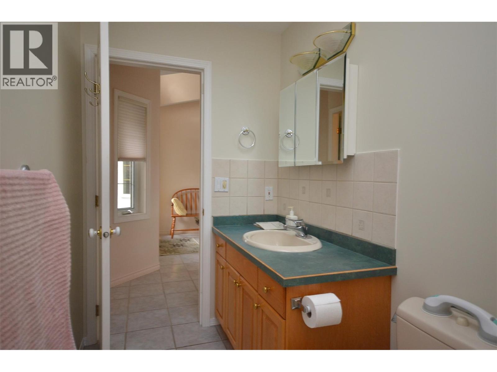 7927 Stoneridge Drive, Coldstream, British Columbia  V1B 2T7 - Photo 84 - 10399467