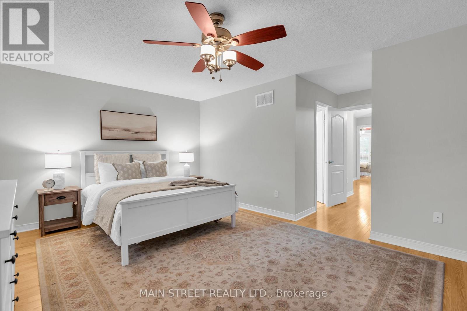 821 Joe Persechini Drive, Newmarket, Ontario  L3X 2T7 - Photo 16 - N13785766