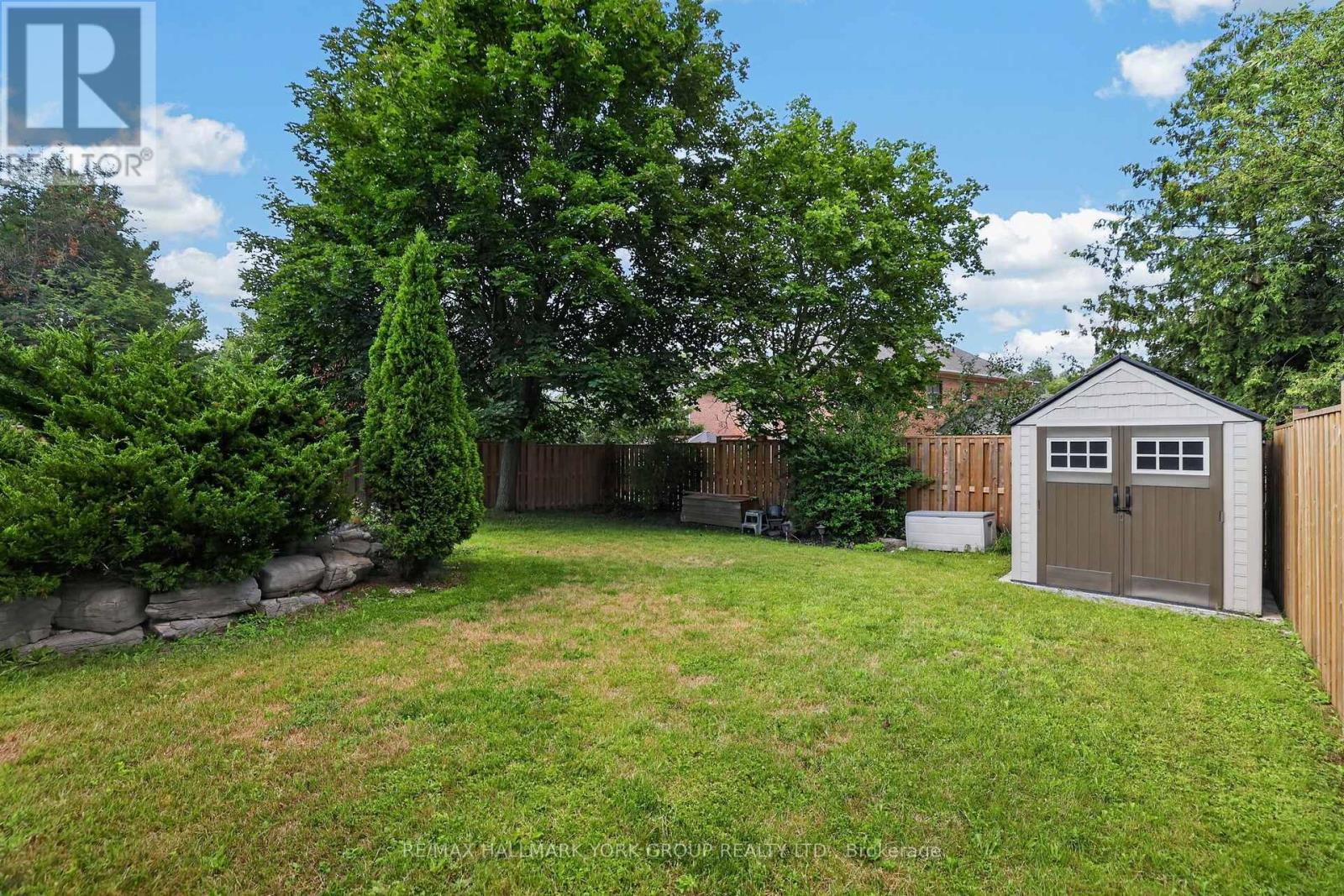 669 Kingsmere Avenue, Newmarket, Ontario  L3X 1L5 - Photo 19 - N13785950