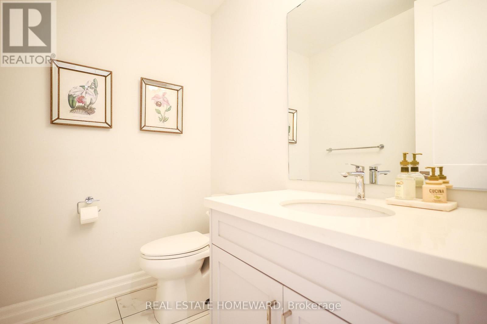 1 Saint Julien Court, Vaughan, Ontario  L6A 5B2 - Photo 20 - N13786008