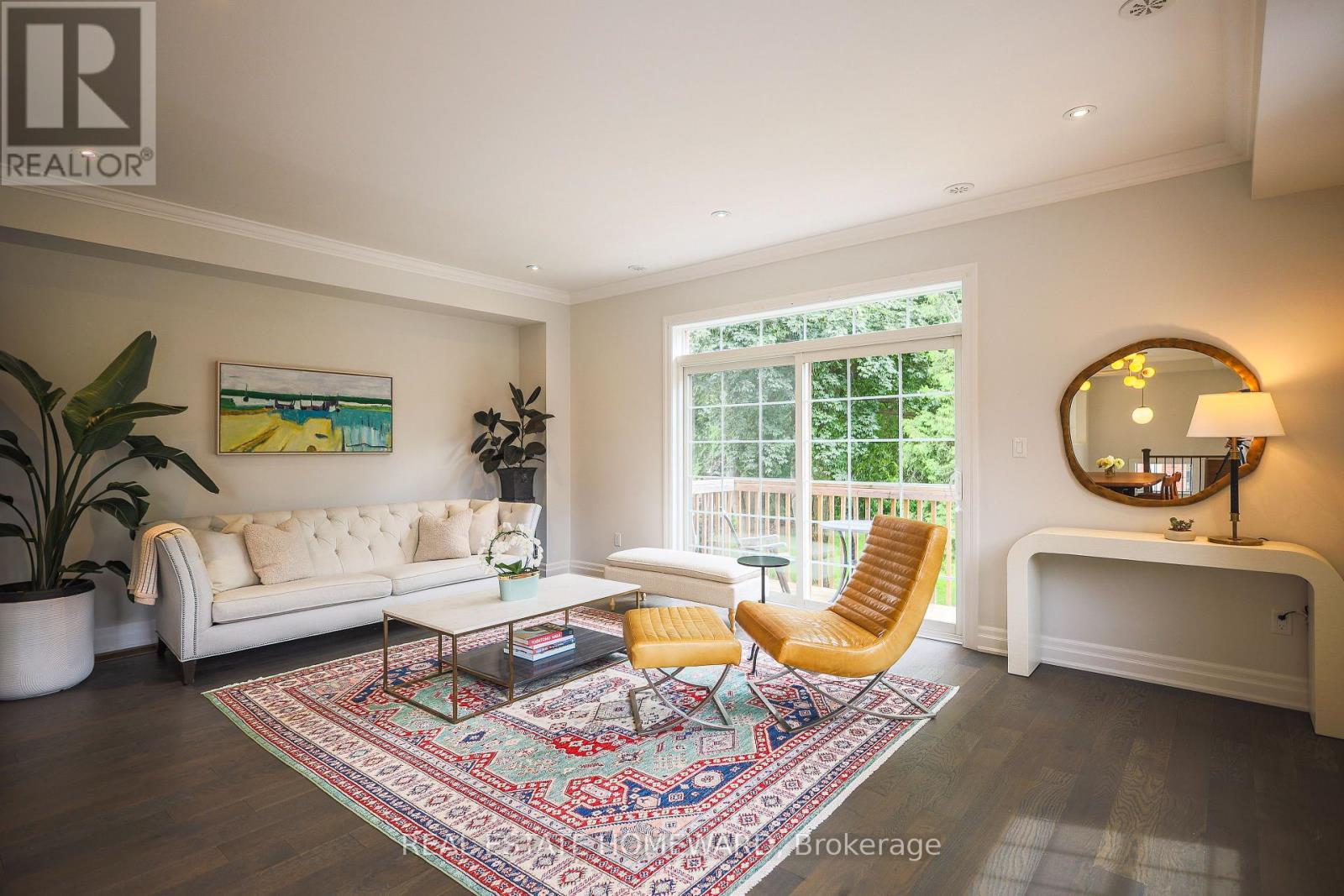 1 Saint Julien Court, Vaughan, Ontario  L6A 5B2 - Photo 6 - N13786008