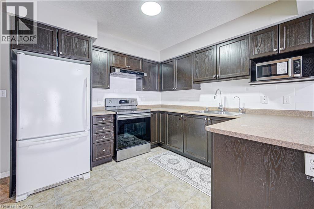 300 Fallowfield Drive Unit# 21, Kitchener, Ontario  N2C 0A9 - Photo 9 - 40863473