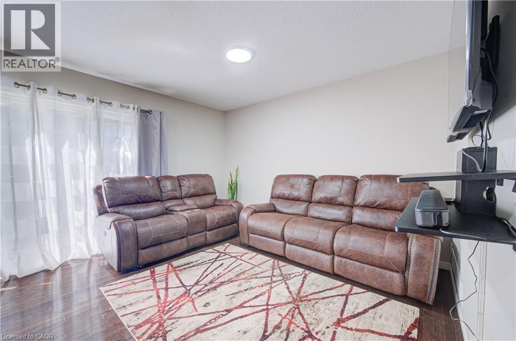 300 Fallowfield Drive Unit# 21, Kitchener, Ontario  N2C 0A9 - Photo 15 - 40863473