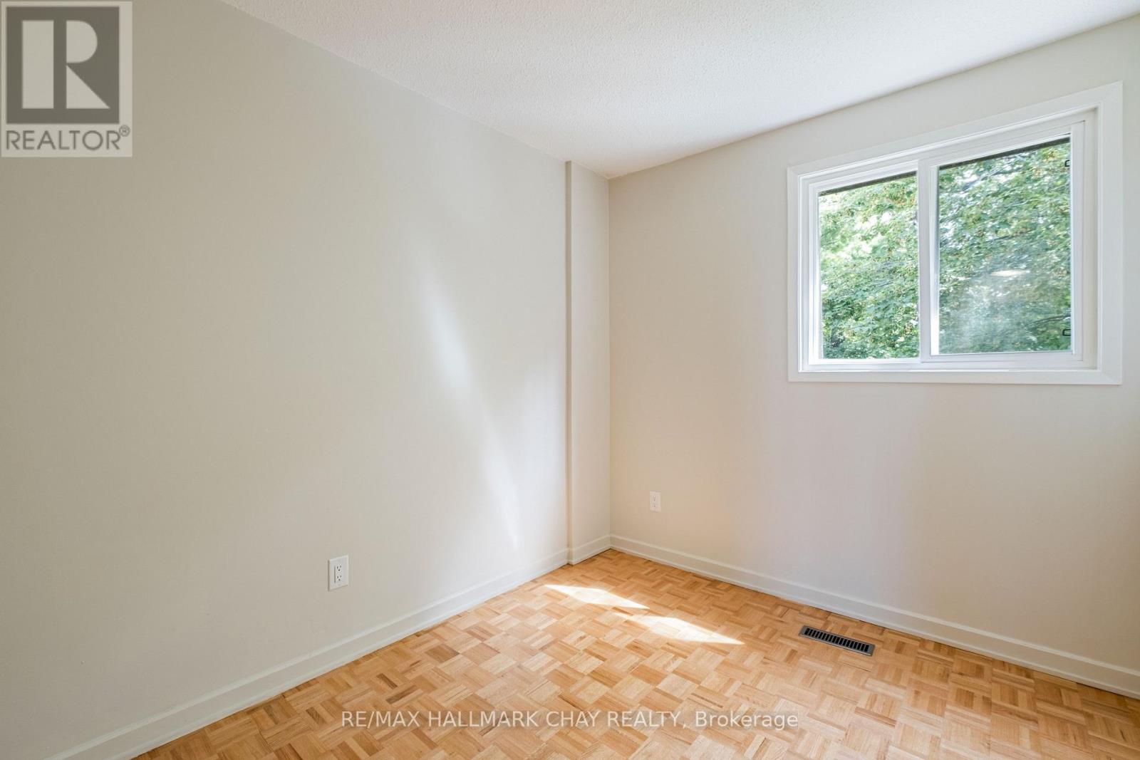 28 - 177 Bayview Drive, Barrie, Ontario  L4N 4Y6 - Photo 13 - S13785832