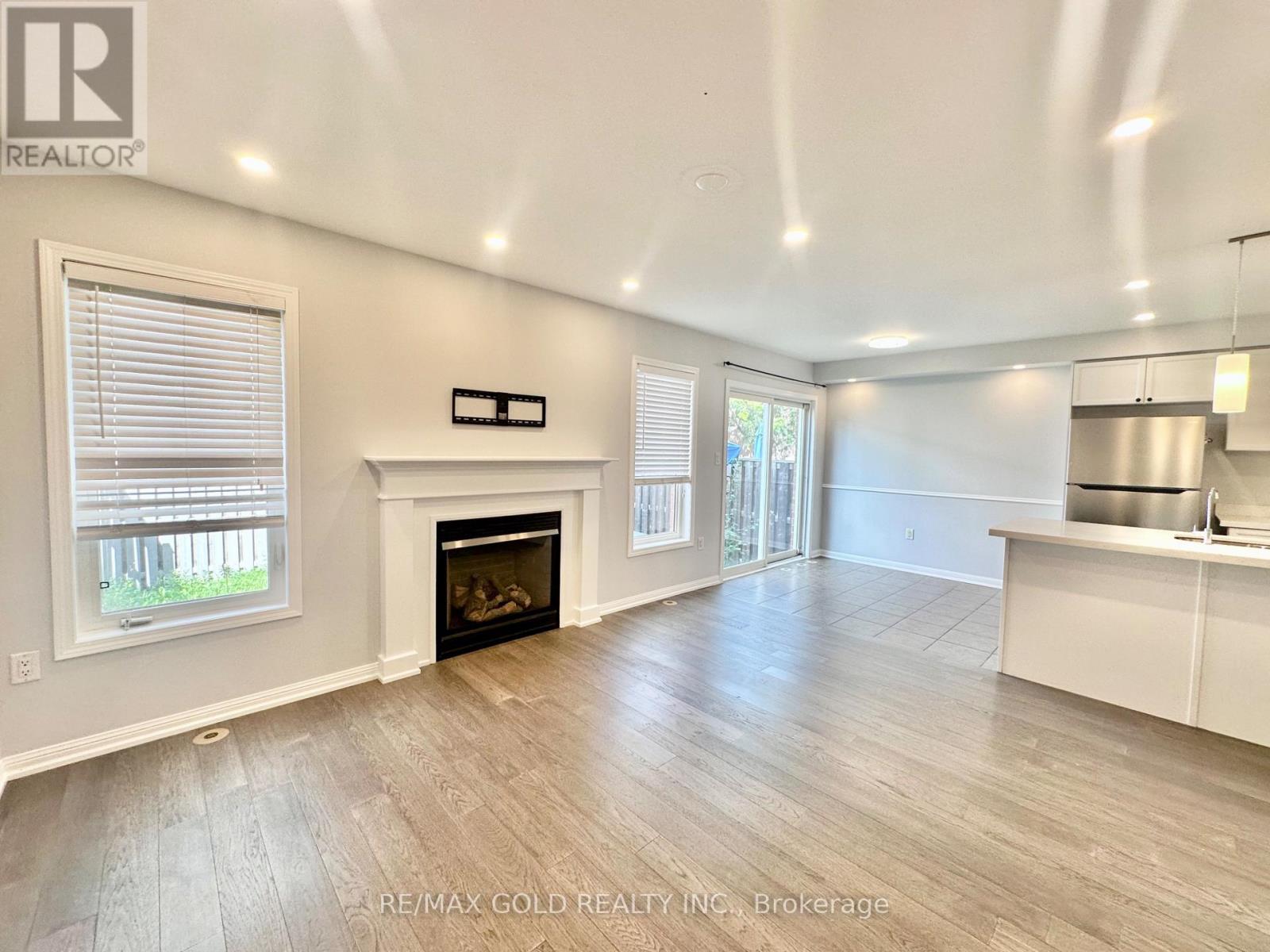 223 Prosser Circle, Milton, Ontario  L9T 0P6 - Photo 10 - W13785616
