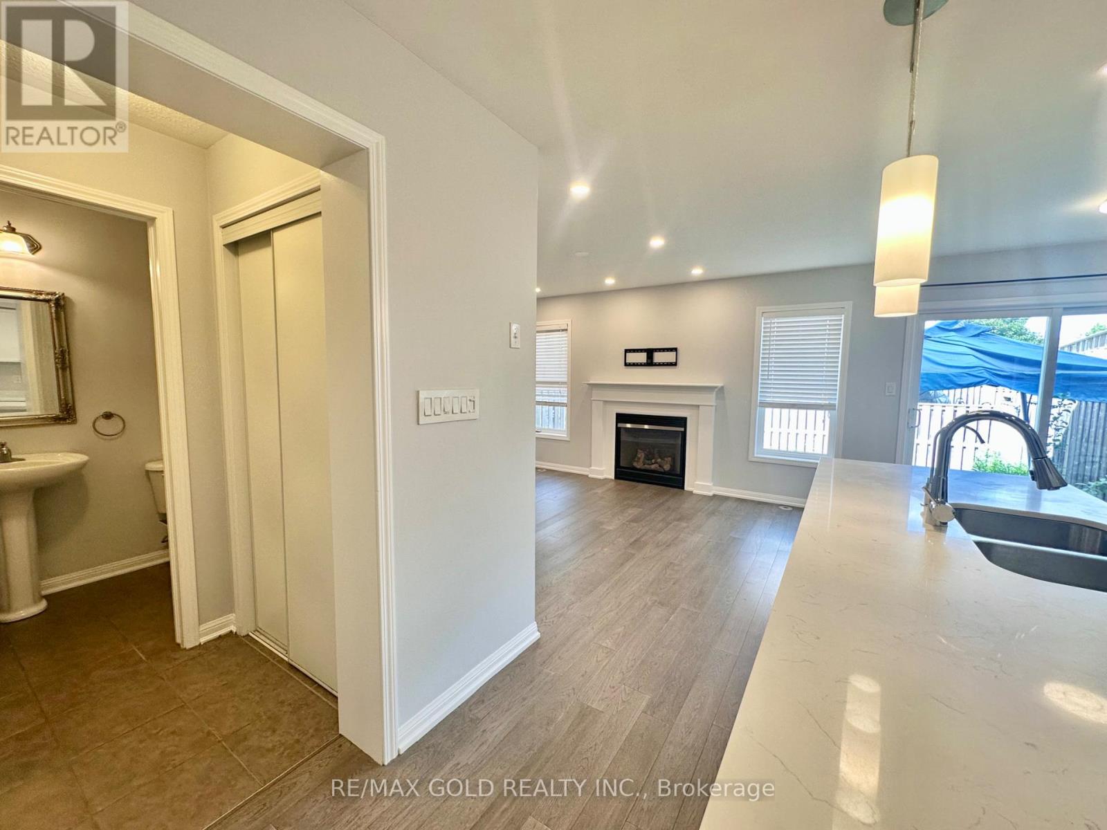223 Prosser Circle, Milton, Ontario  L9T 0P6 - Photo 9 - W13785616