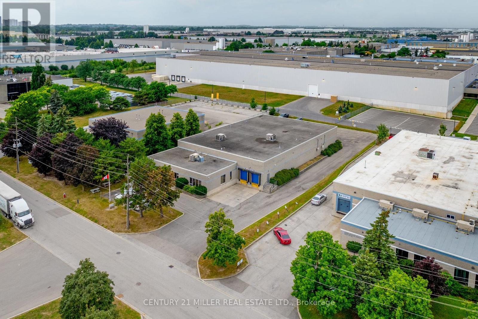 4 CARSON COURT, Brampton, Ontario