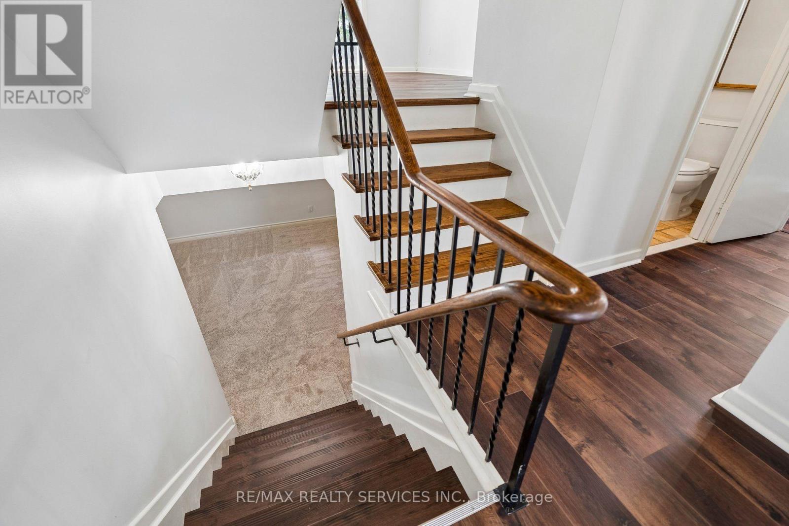 16 Malvern Court, Brampton, Ontario L6W 1H1 - Photo 38 - W13785796