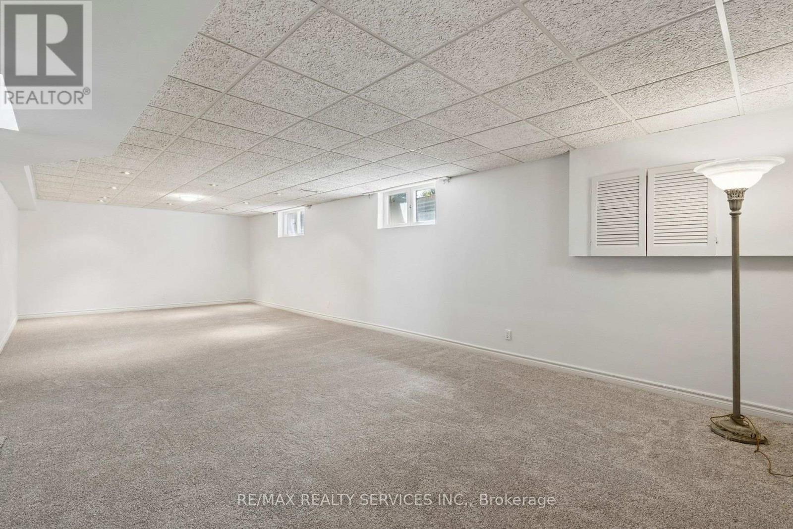 16 Malvern Court, Brampton, Ontario L6W 1H1 - Photo 39 - W13785796