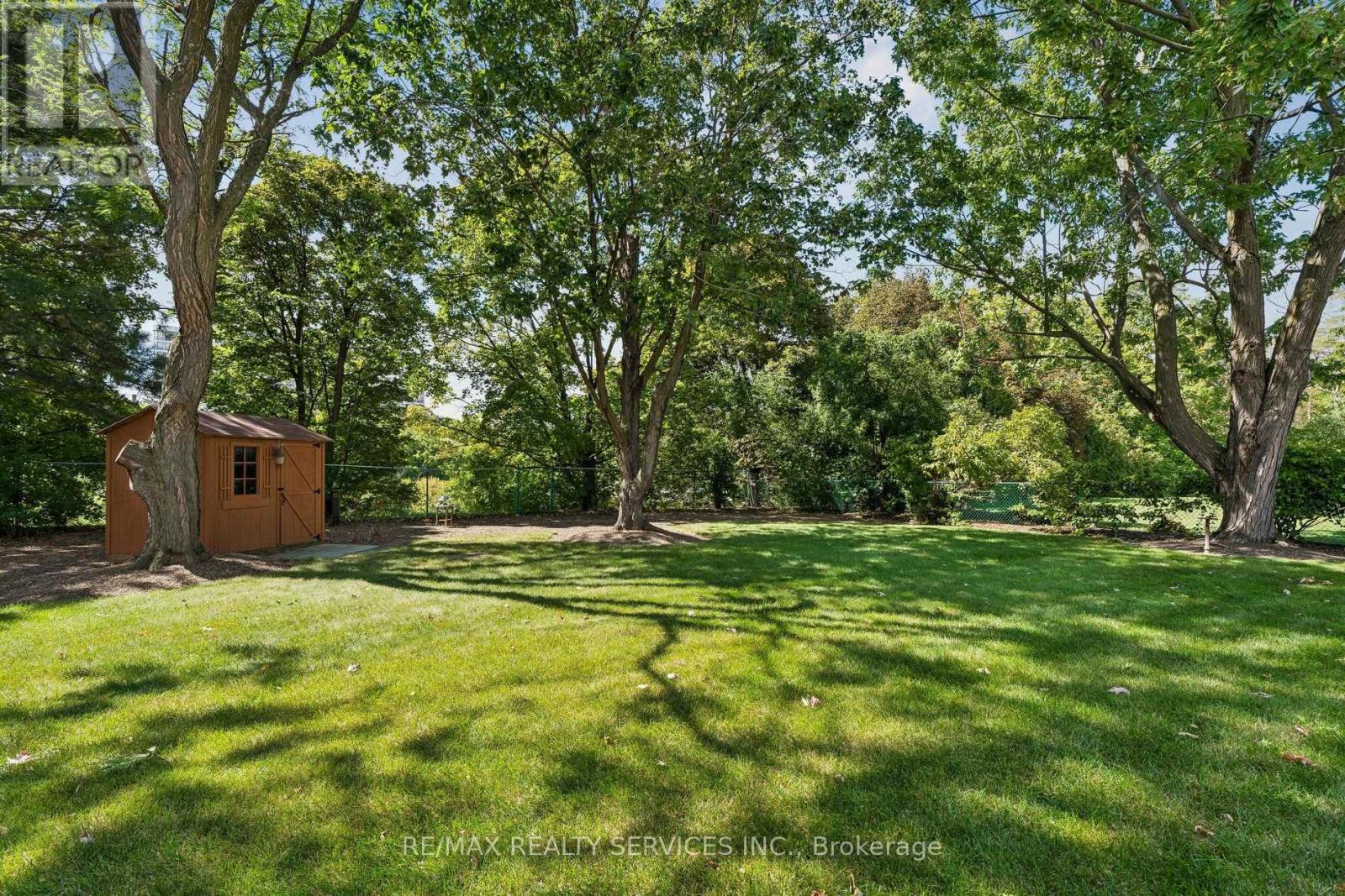 16 Malvern Court, Brampton, Ontario L6W 1H1 - Photo 42 - W13785796
