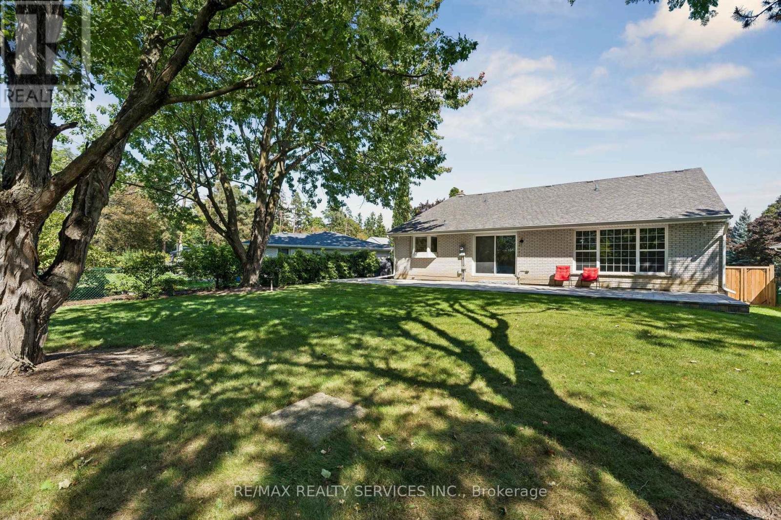 16 Malvern Court, Brampton, Ontario L6W 1H1 - Photo 45 - W13785796