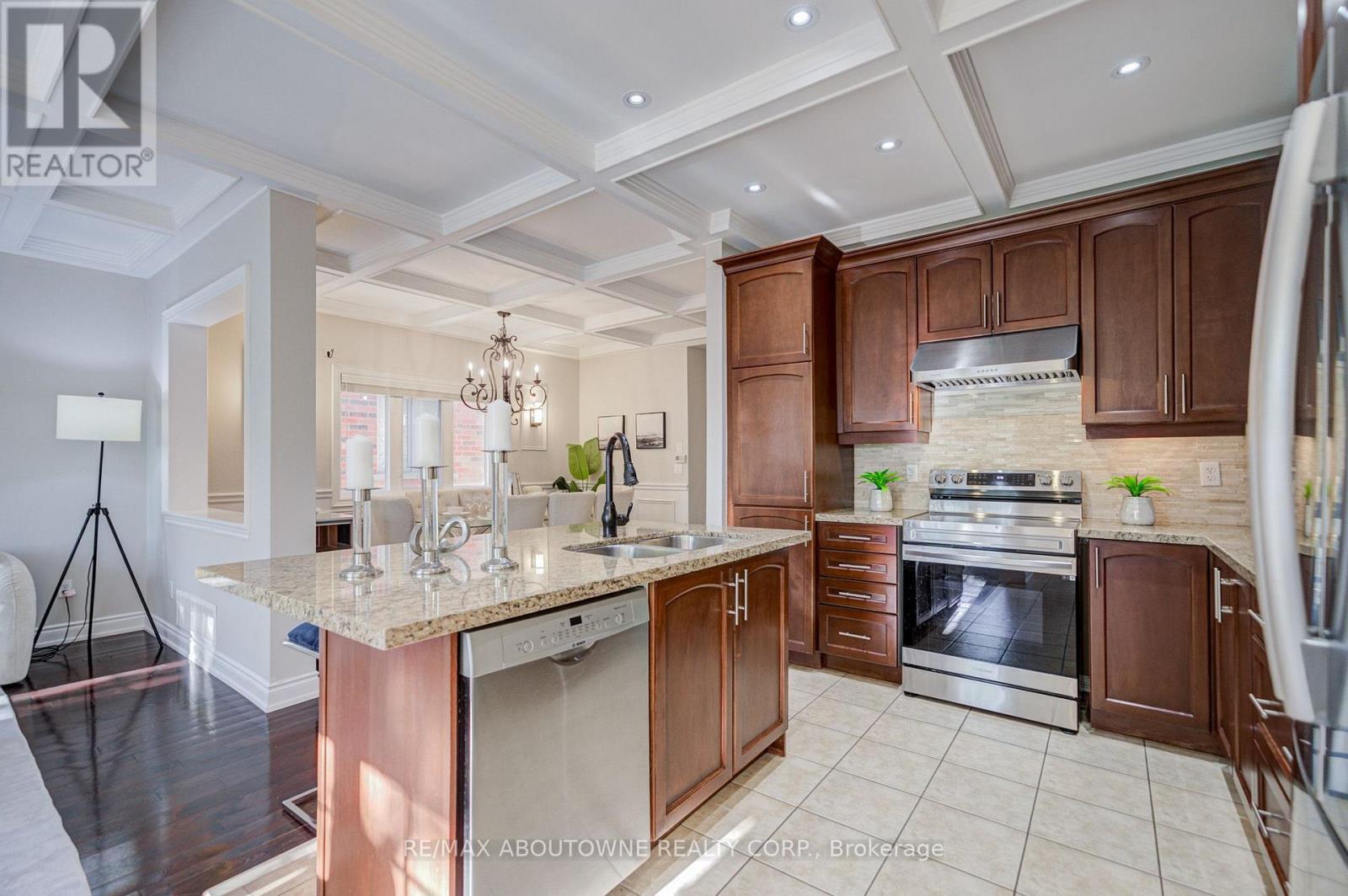 4228 Fuller Crescent, Burlington, Ontario  L7M 0M4 - Photo 15 - W13785866