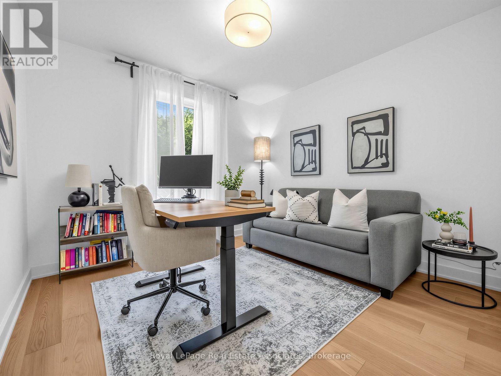 25 Treeview Drive, Toronto, Ontario  M8W 4B8 - Photo 20 - W13785908