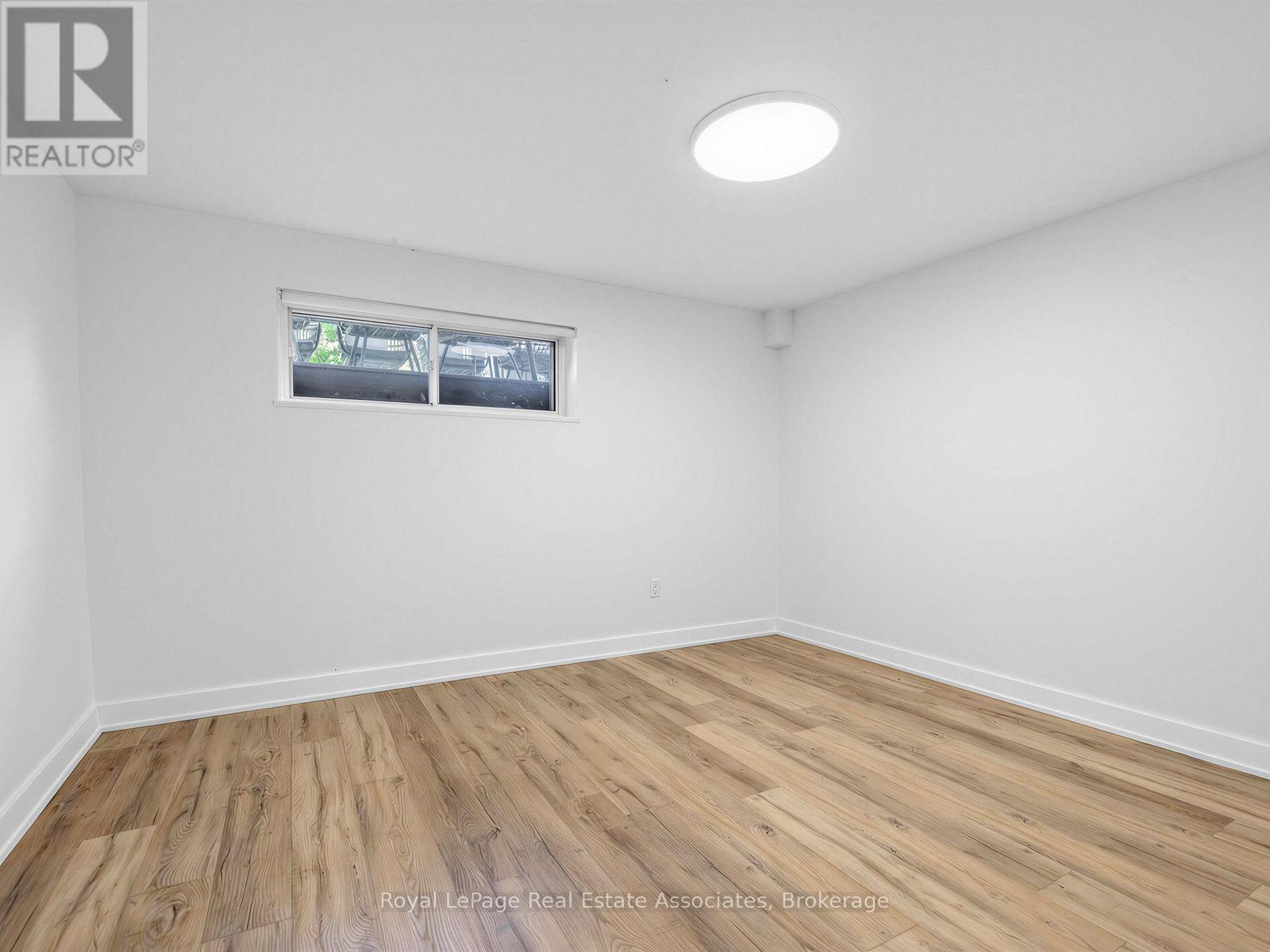 25 Treeview Drive, Toronto, Ontario  M8W 4B8 - Photo 24 - W13785908