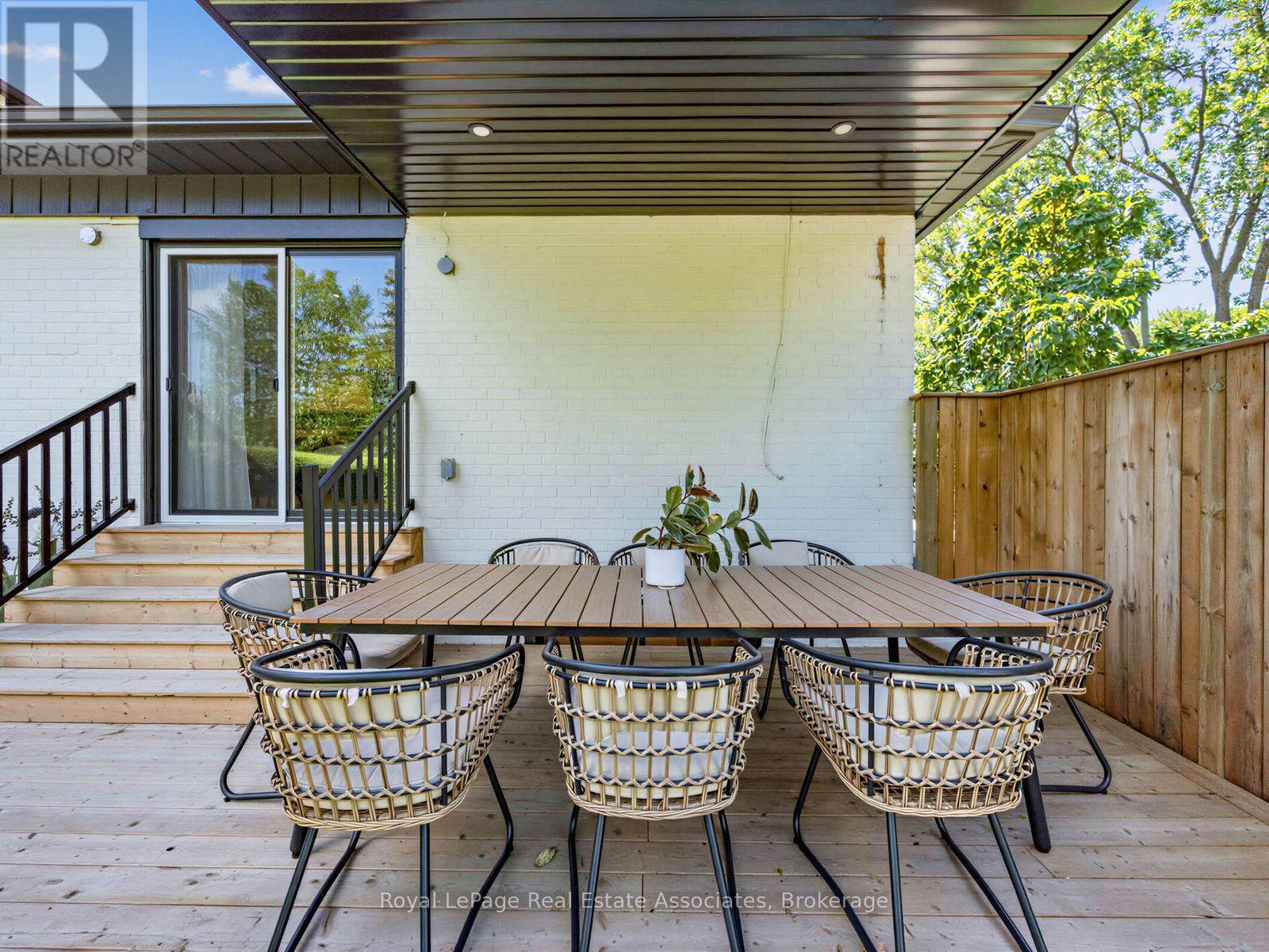 25 Treeview Drive, Toronto, Ontario  M8W 4B8 - Photo 30 - W13785908