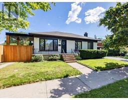 25 TREEVIEW DRIVE, Toronto, Ontario