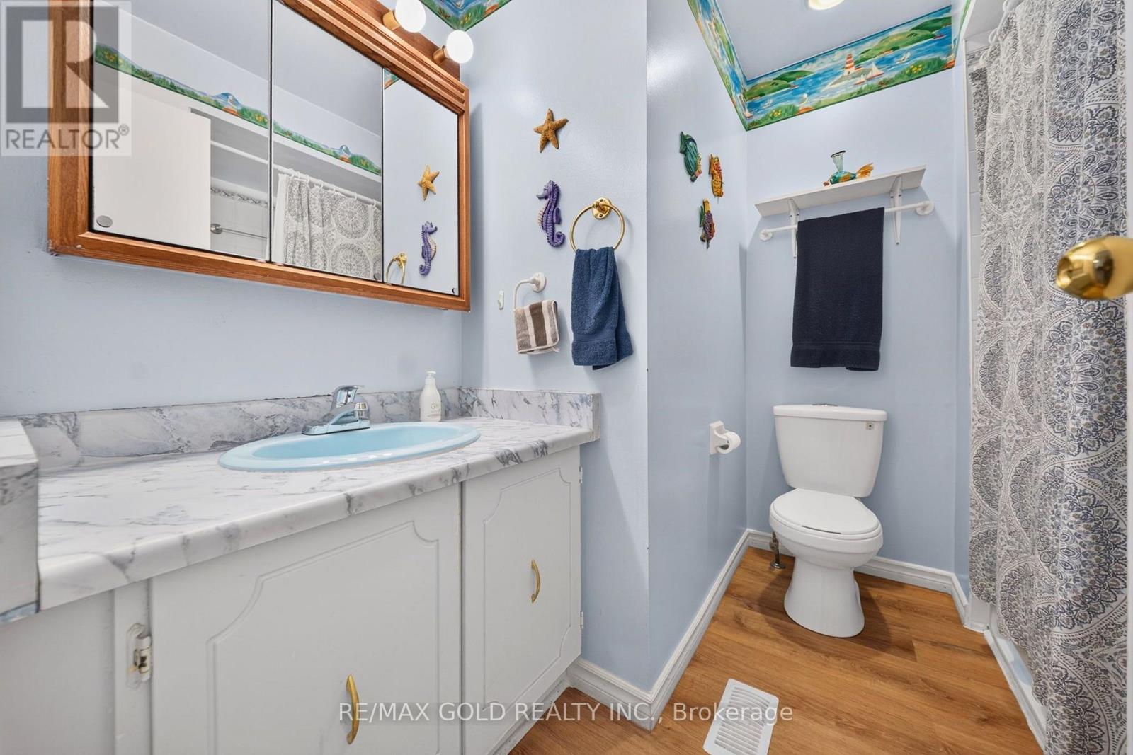 6 Rowe Court, Brampton, Ontario  L6X 2S2 - Photo 37 - W13785984