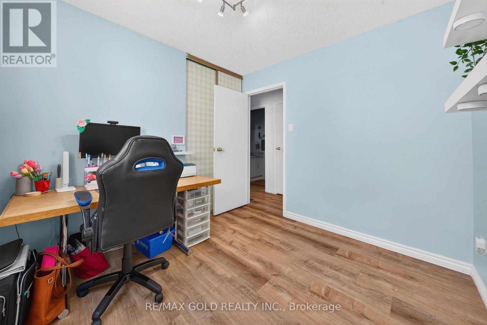 6 Rowe Court, Brampton, Ontario  L6X 2S2 - Photo 39 - W13785984