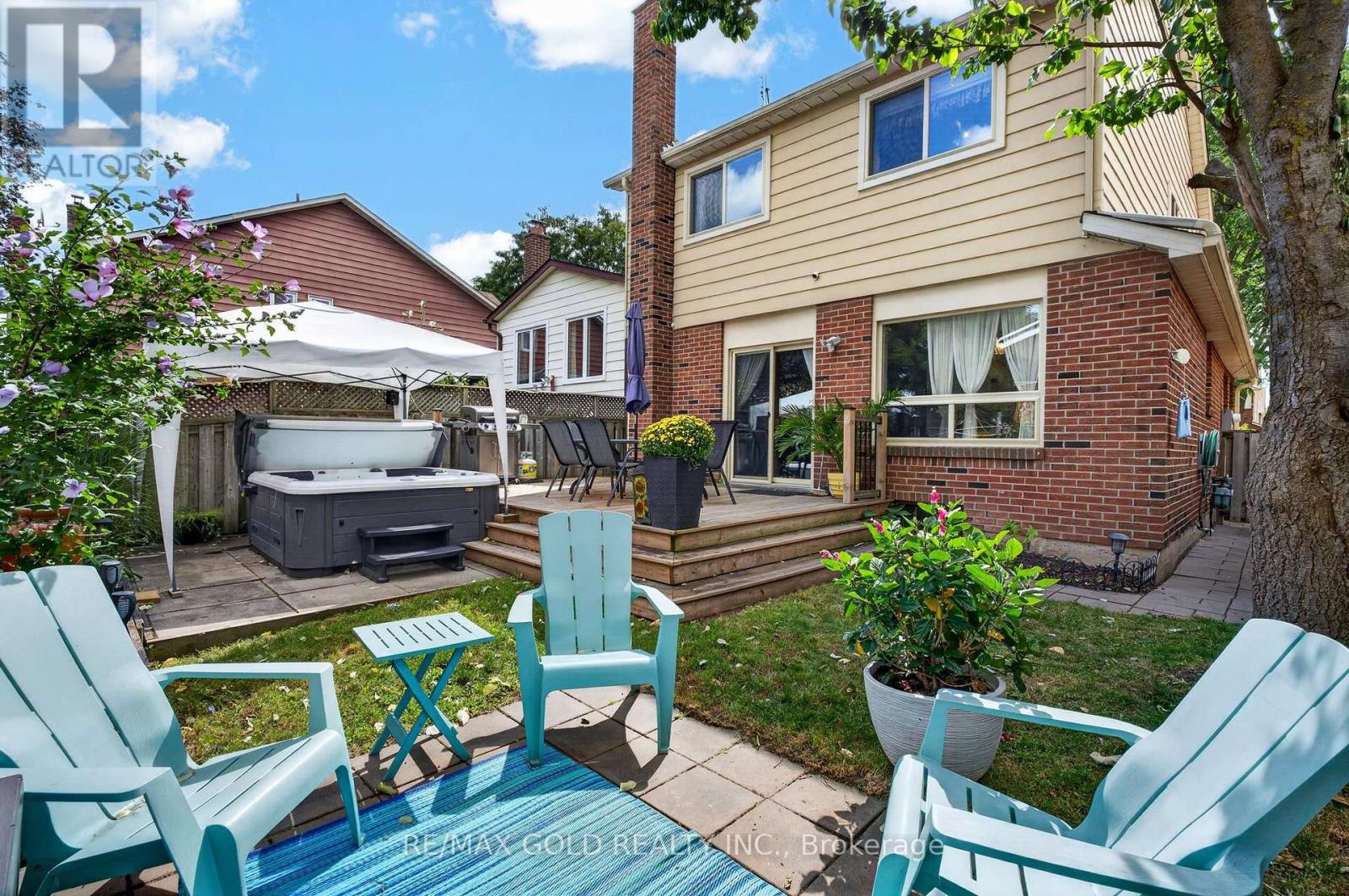 6 Rowe Court, Brampton, Ontario  L6X 2S2 - Photo 47 - W13785984