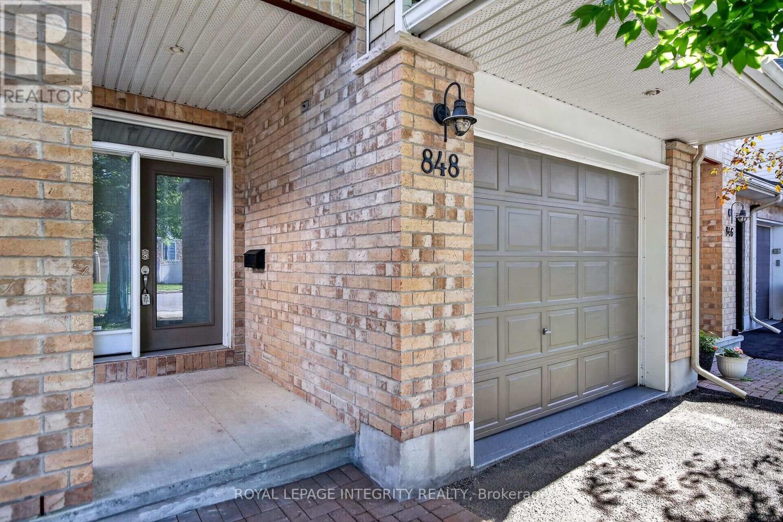 848 White Alder Avenue, Ottawa, Ontario  K1T 0H1 - Photo 3 - X13785964