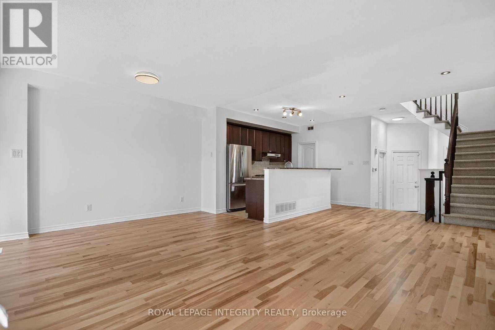 848 White Alder Avenue, Ottawa, Ontario  K1T 0H1 - Photo 13 - X13785964