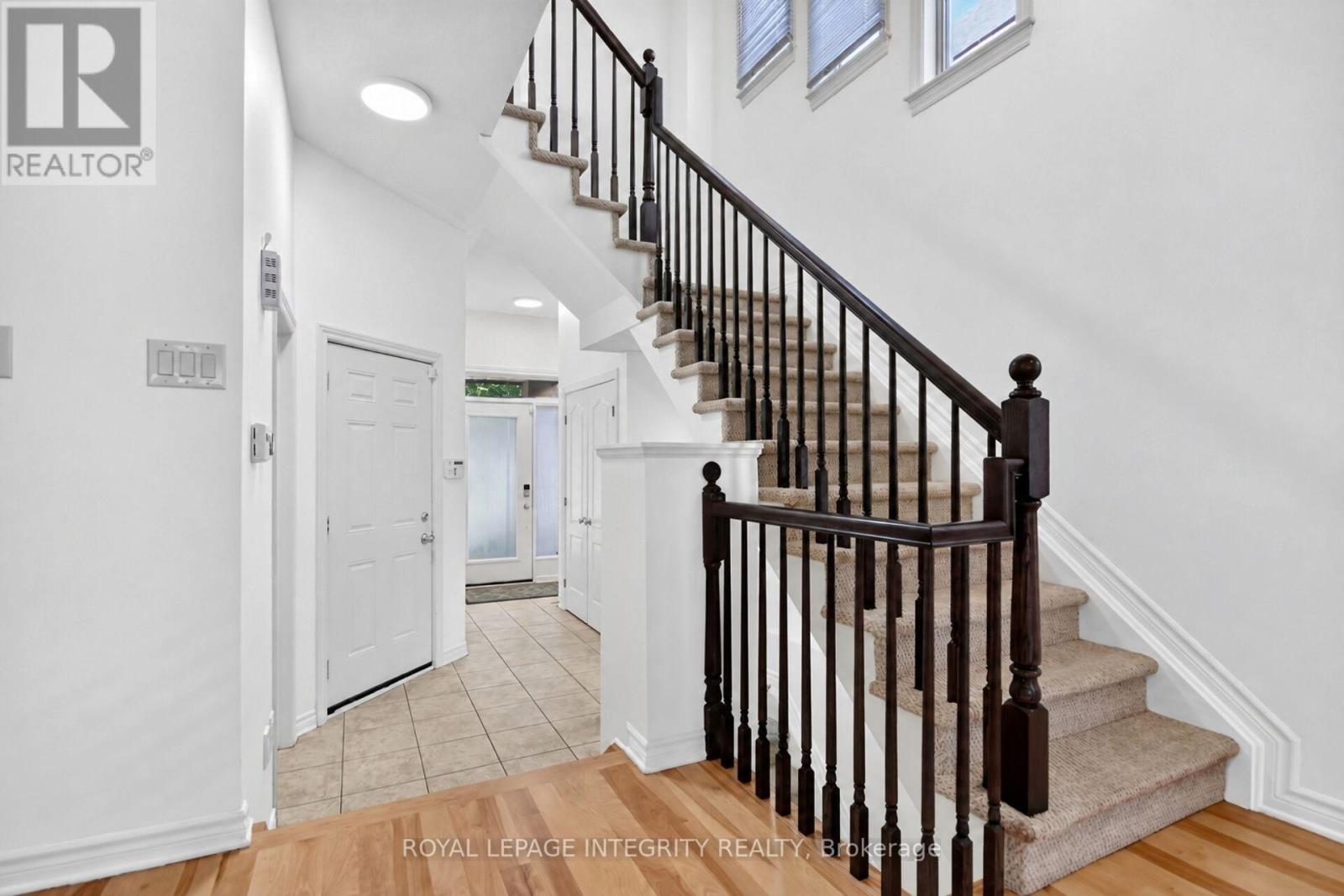 848 White Alder Avenue, Ottawa, Ontario  K1T 0H1 - Photo 4 - X13785964
