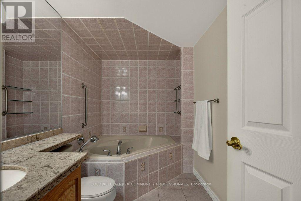 5 - 908 Mohawk Road E, Hamilton, Ontario L8T 2R8 - Photo 23 - X13785684